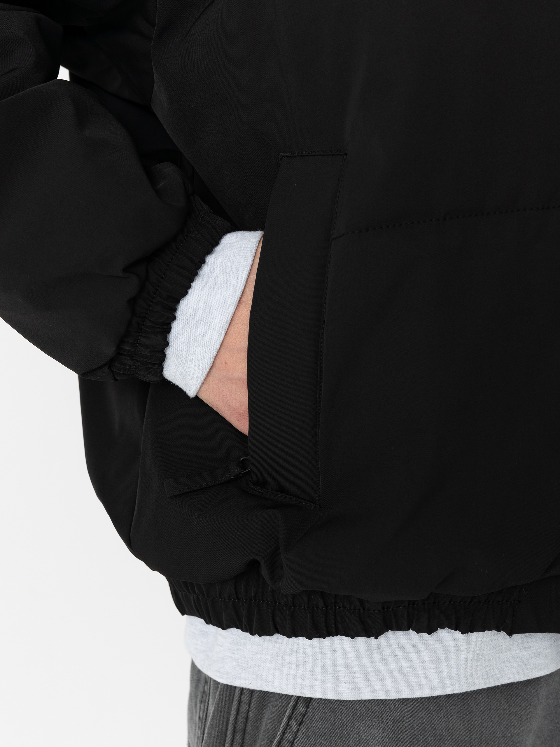 OBEY Jacke Whispers (black)