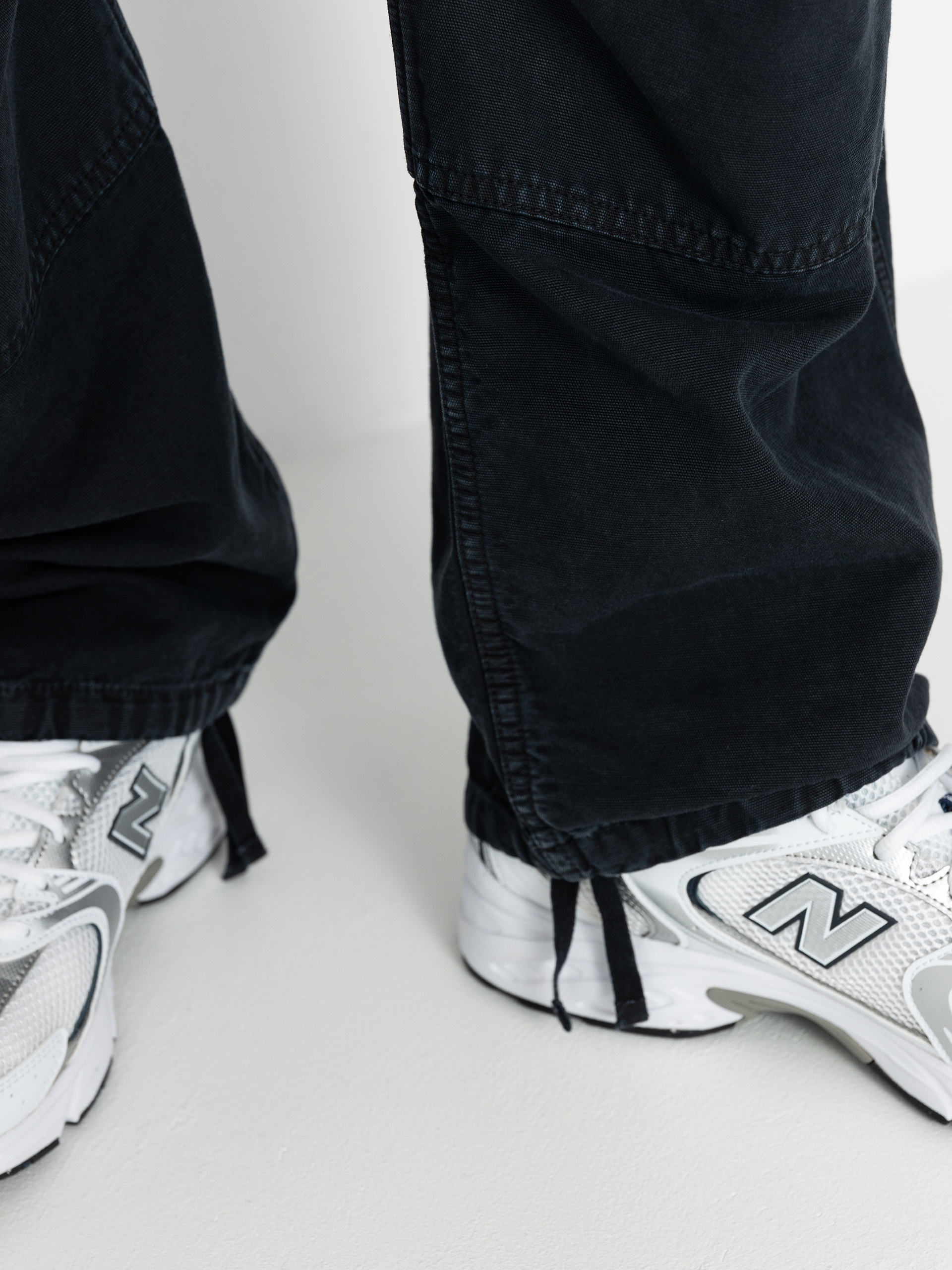 Carhartt WIP Hose Cargo Bib Overall (black)