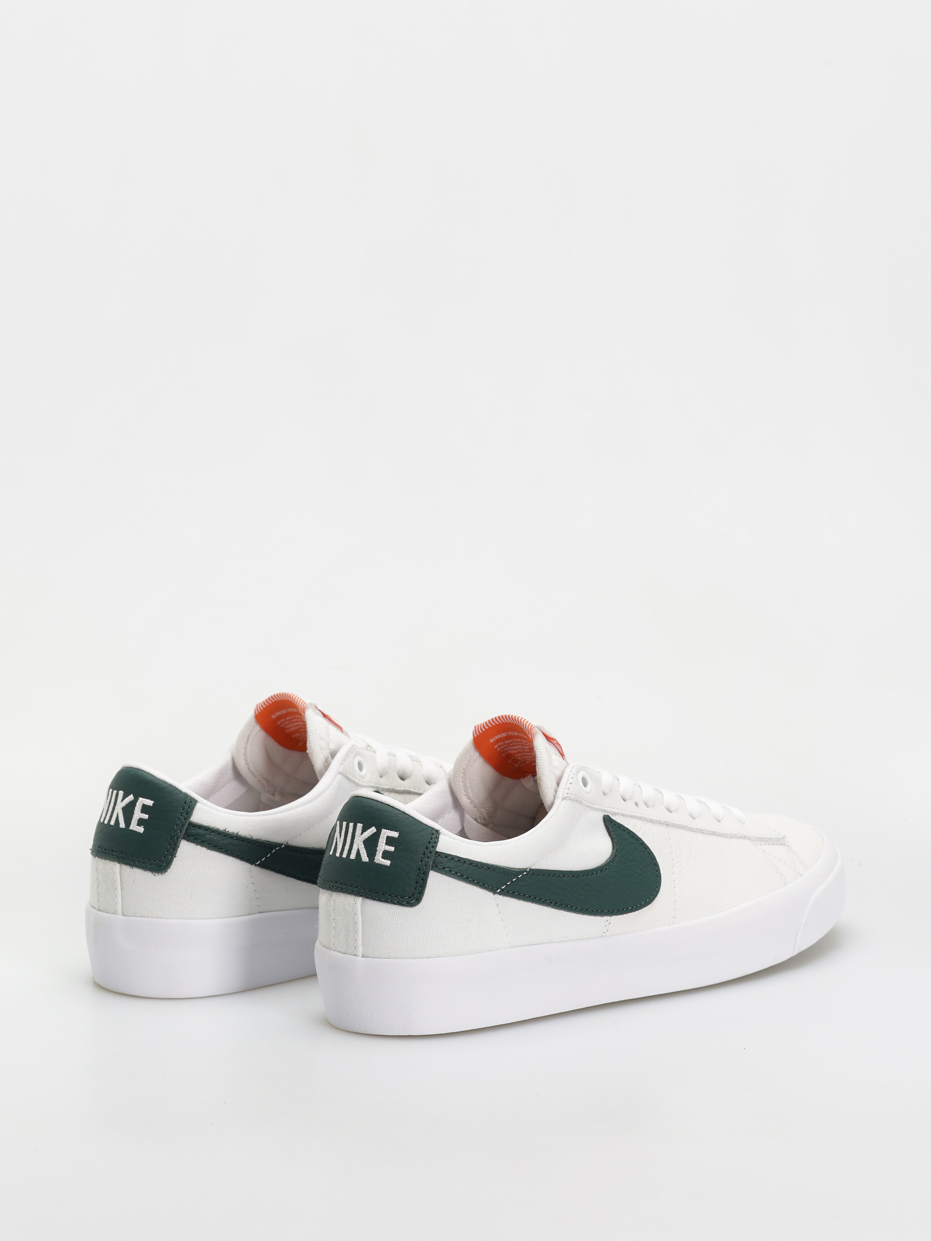 Nike SB Zoom Blazer Low Pro Gt Iso Shoes (white/pro green white pro green)