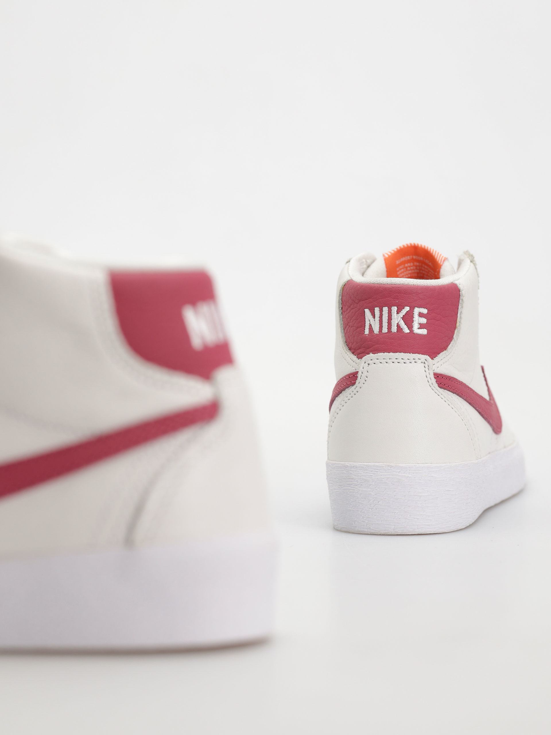 Nike SB Bruin Hi Iso Schuhe Wmn (white/sweet beet white sweet beet)