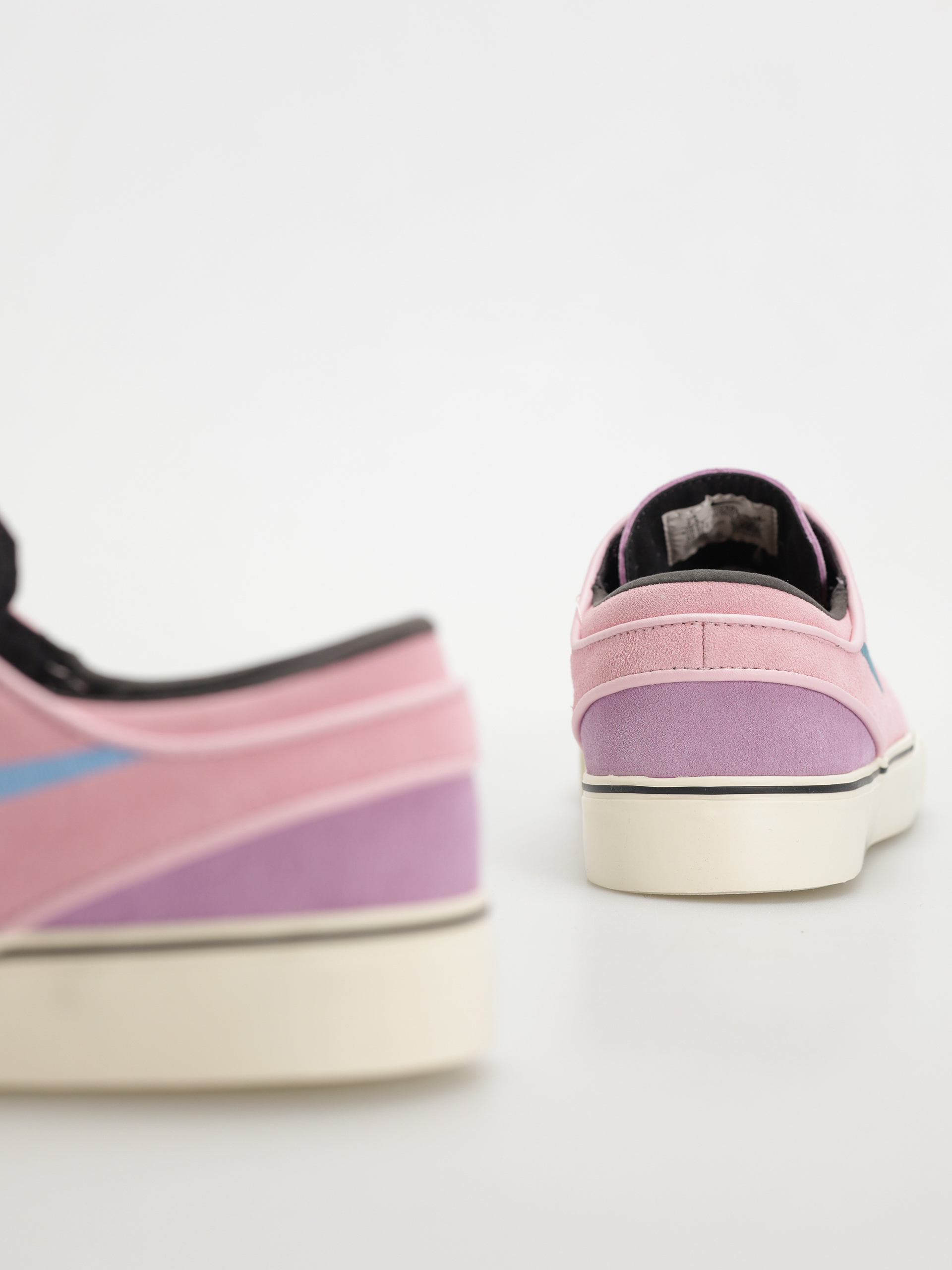 Nike SB Zoom Janoski OG+ Shoes (lilac/noise aqua med soft pink)