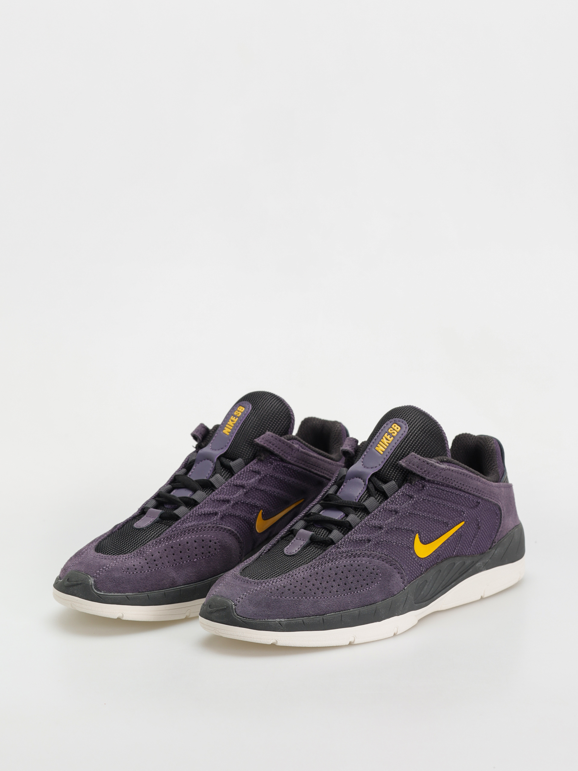 Nike SB Vertebrae Schuhe (dark raisin/university gold black)