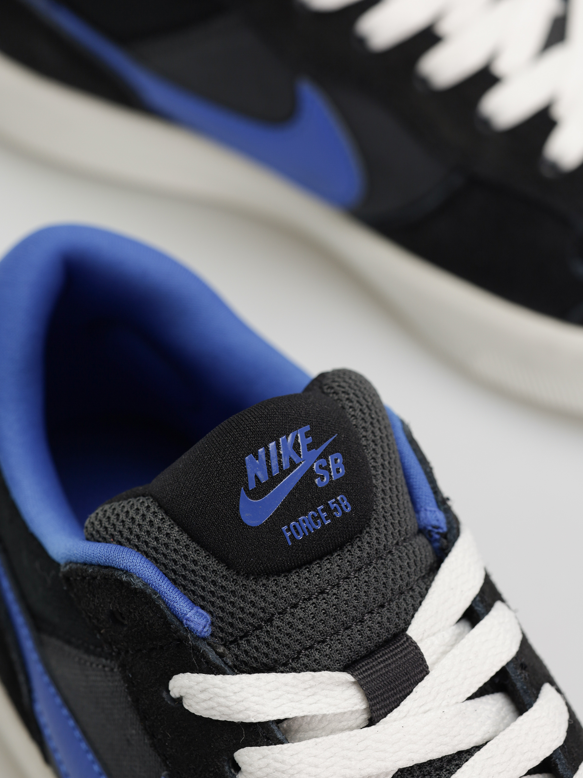 Nike SB Force 58 Shoes (black/hyper royal anthracite)