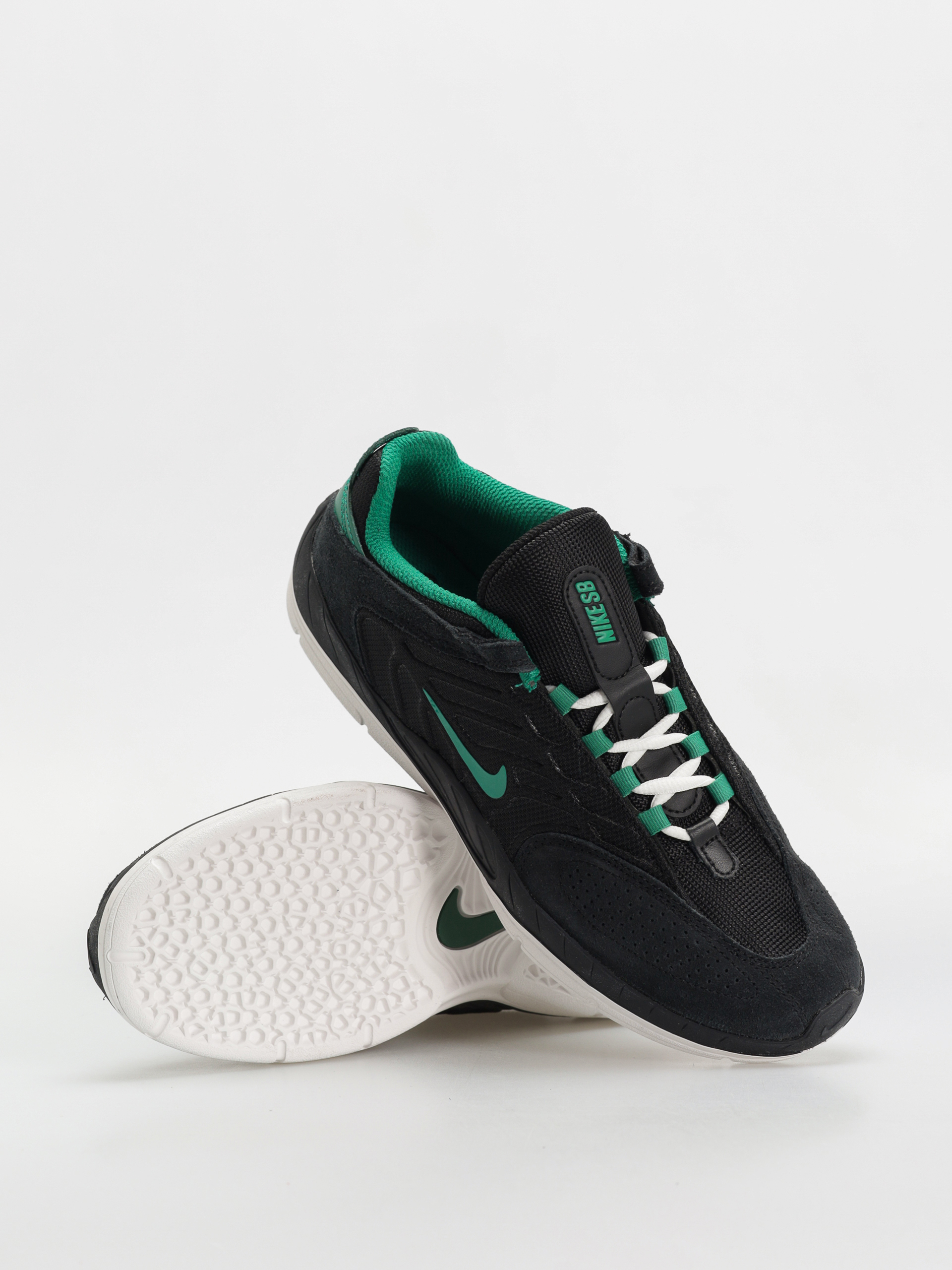 Nike SB Vertebrae Schuhe (black/malachite black summit white)