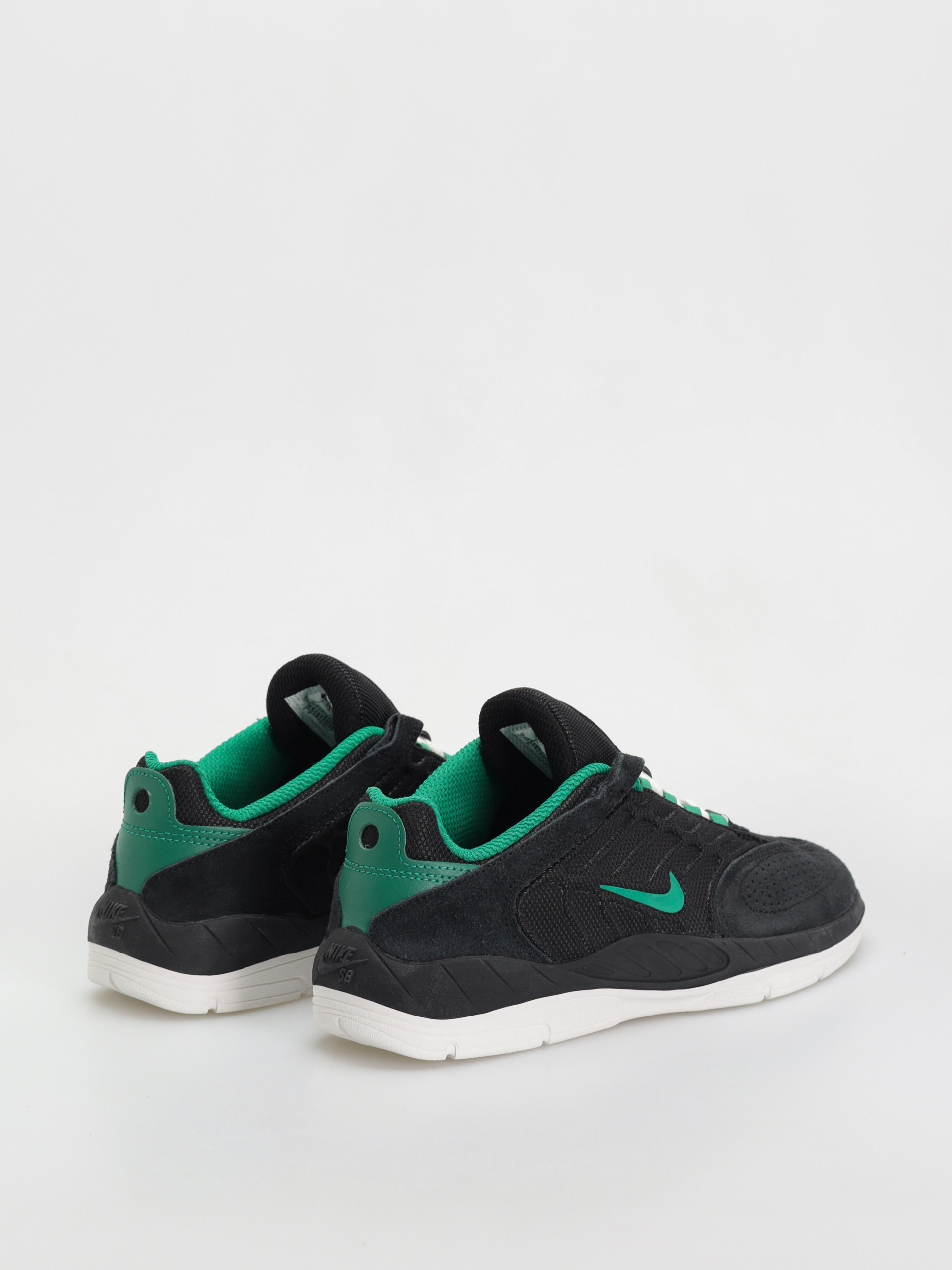 Nike SB Vertebrae Schuhe (black/malachite black summit white)