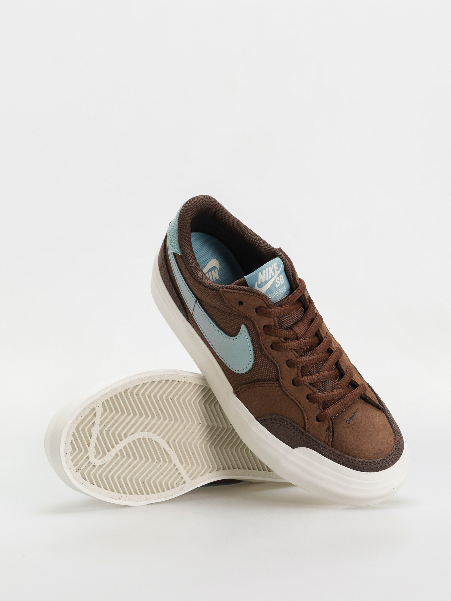 nike sb adversary brown