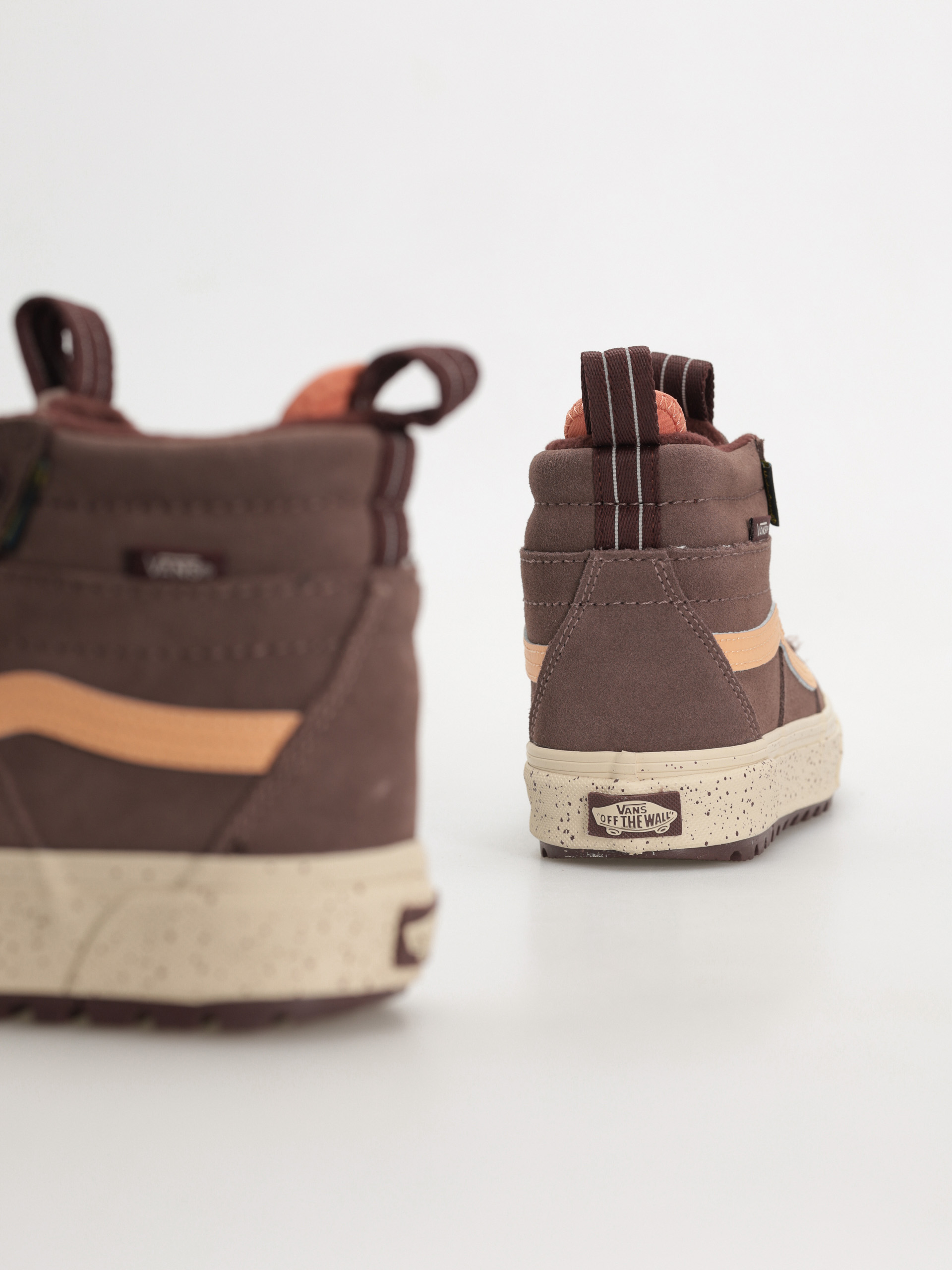Vans Sk8 Hi Waterproof MTE Shoes (taupe)