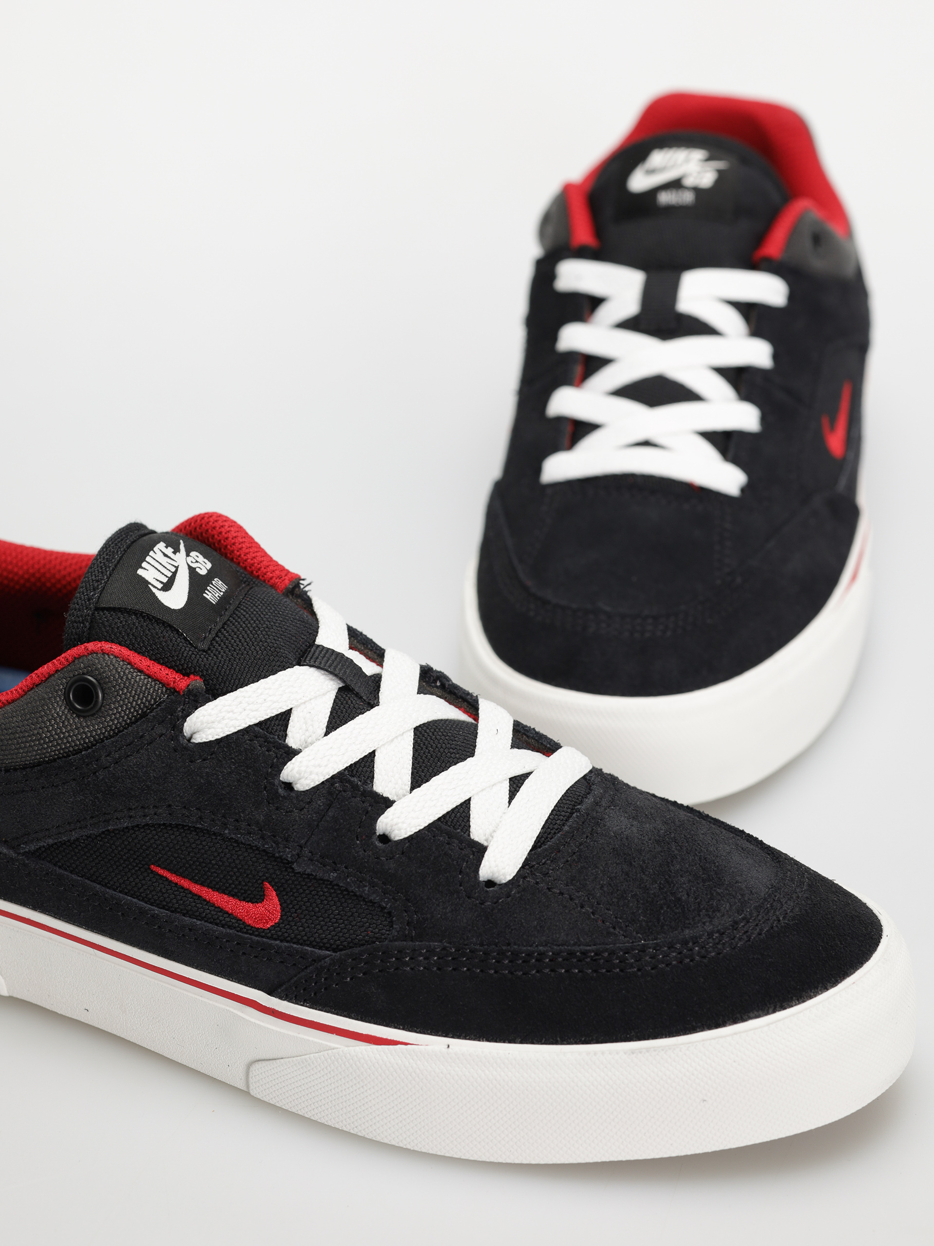 Nike SB Malor Schuhe (black/gym red black anthracite)