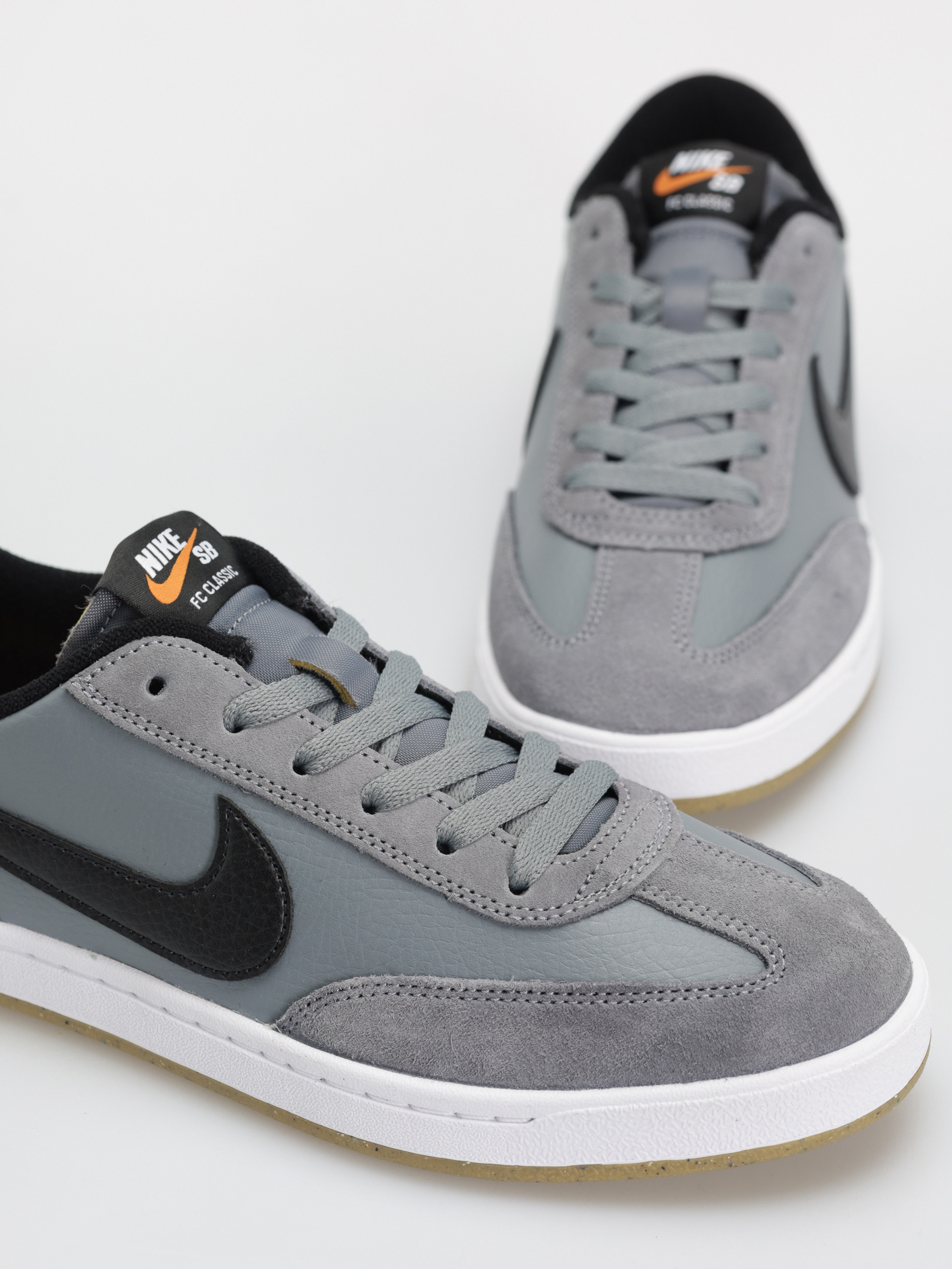 Nike SB Fc Classic Shoes (cool grey/black white vivid orange)