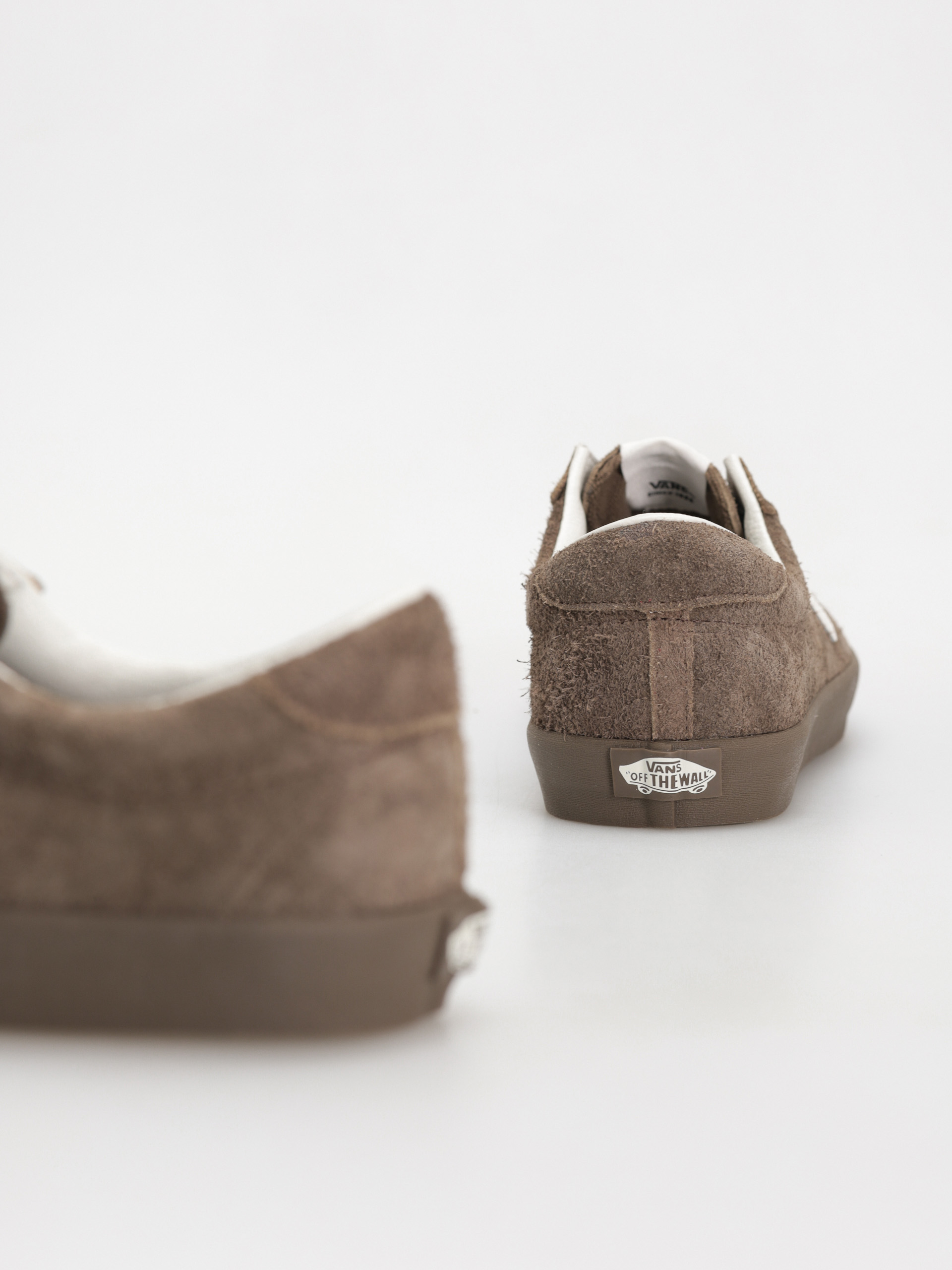 Vans Sport Low Shoes (hairy suede teak)