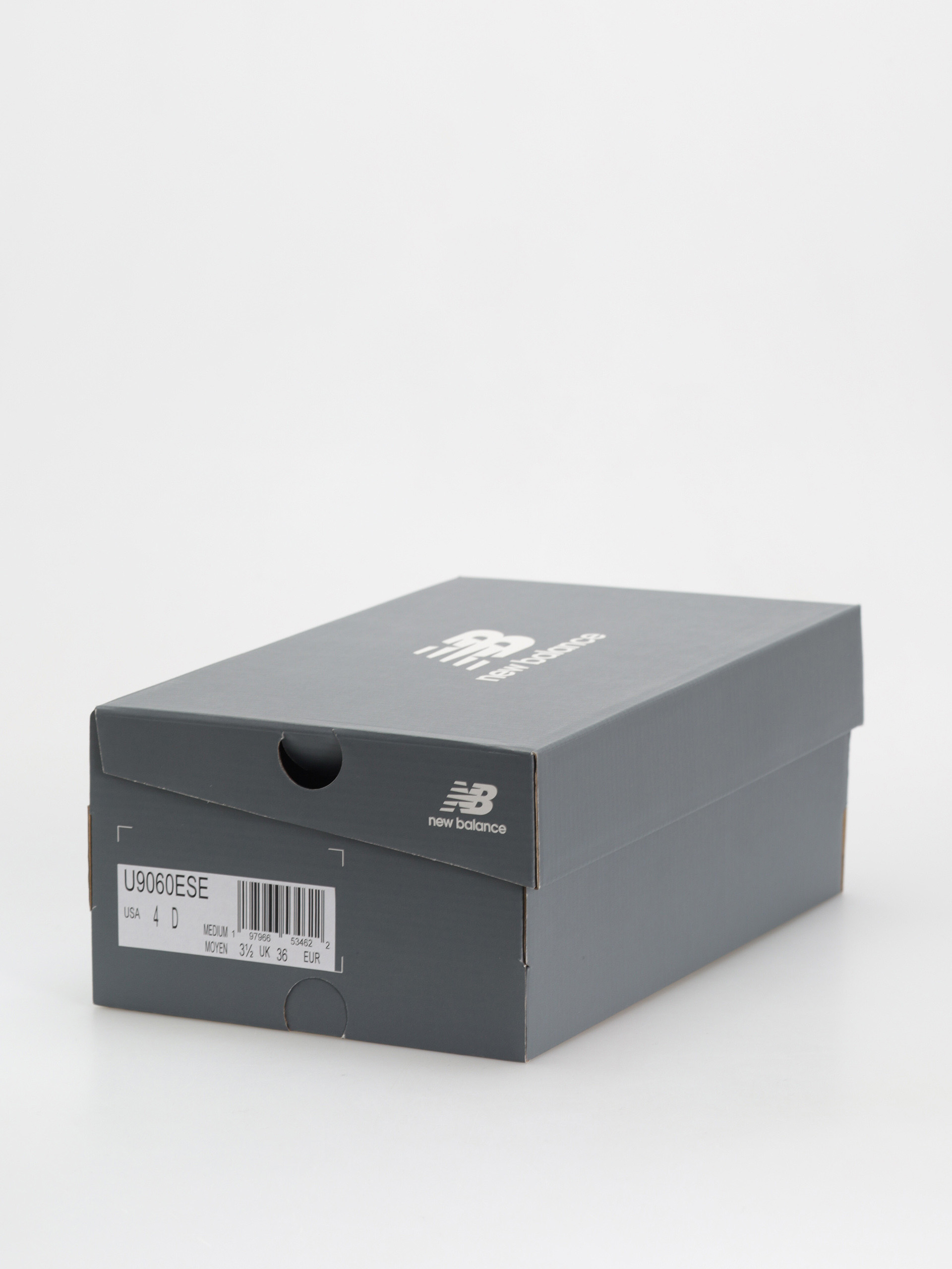 New Balance 9060 Shoes (sea salt)