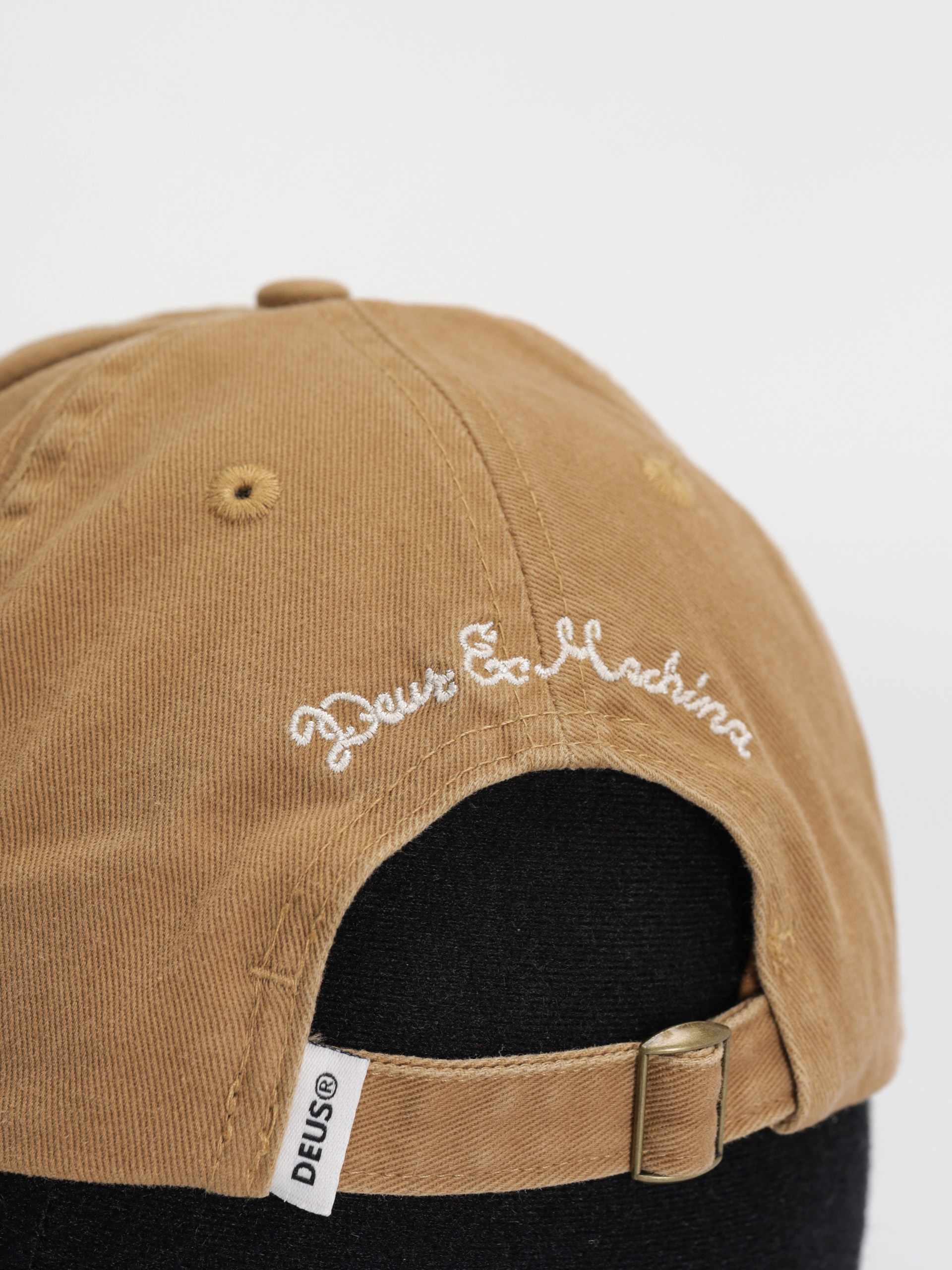 DEUS EX MACHINA タッパー XL Deus x Eastpak – Deus Ex Machina USA