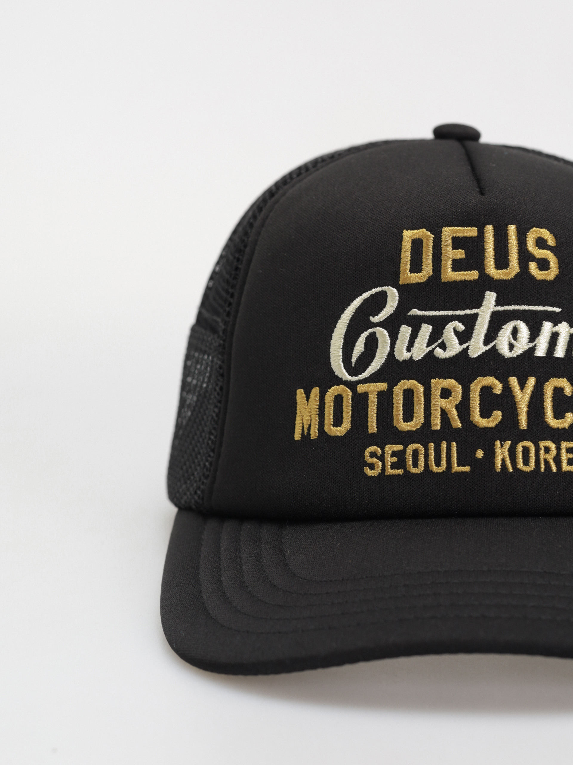 Deus Ex Machina Kamli Trucker Cap (black)