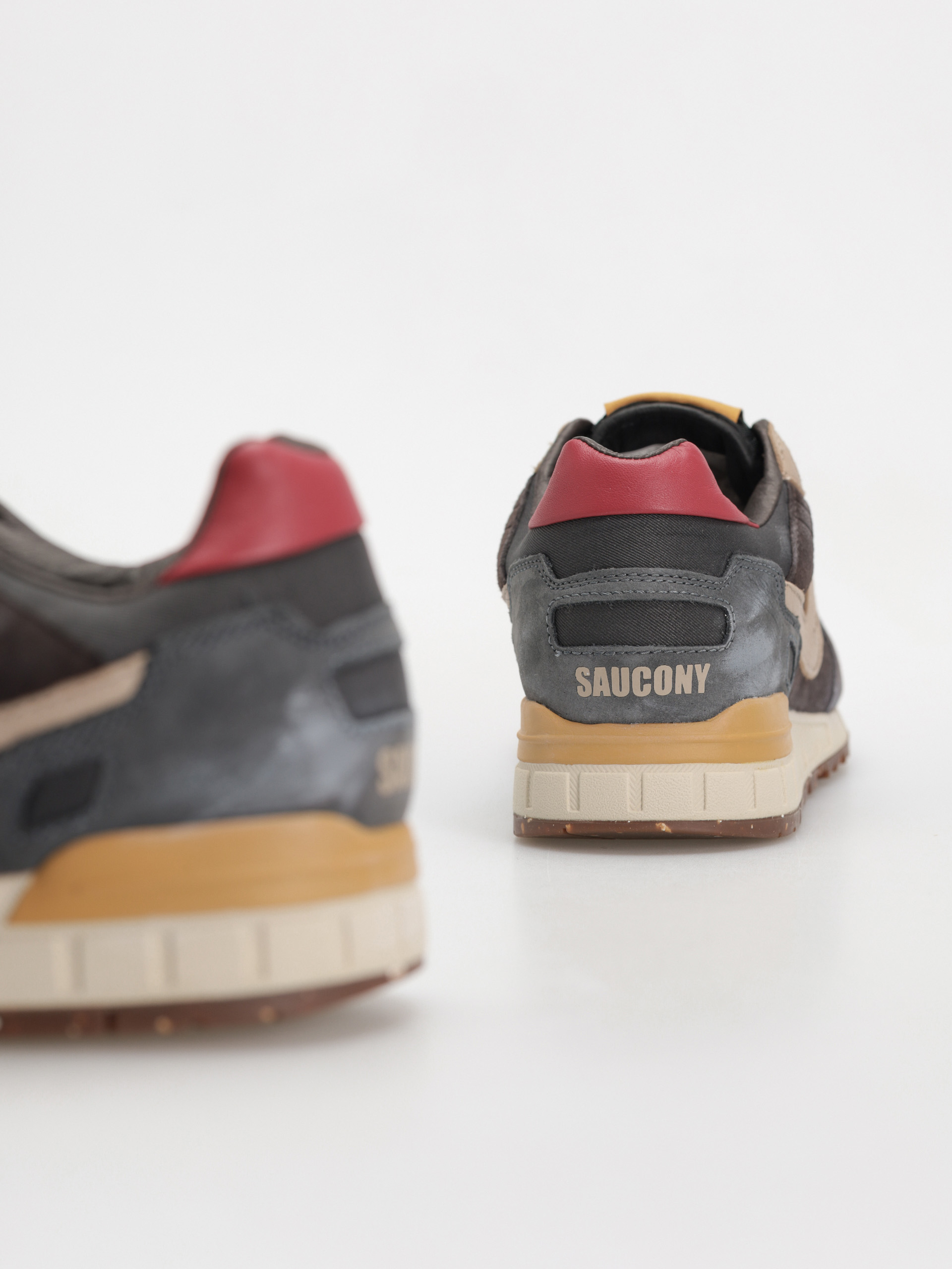 Saucony Shadow 5000 Shoes (black/brown)