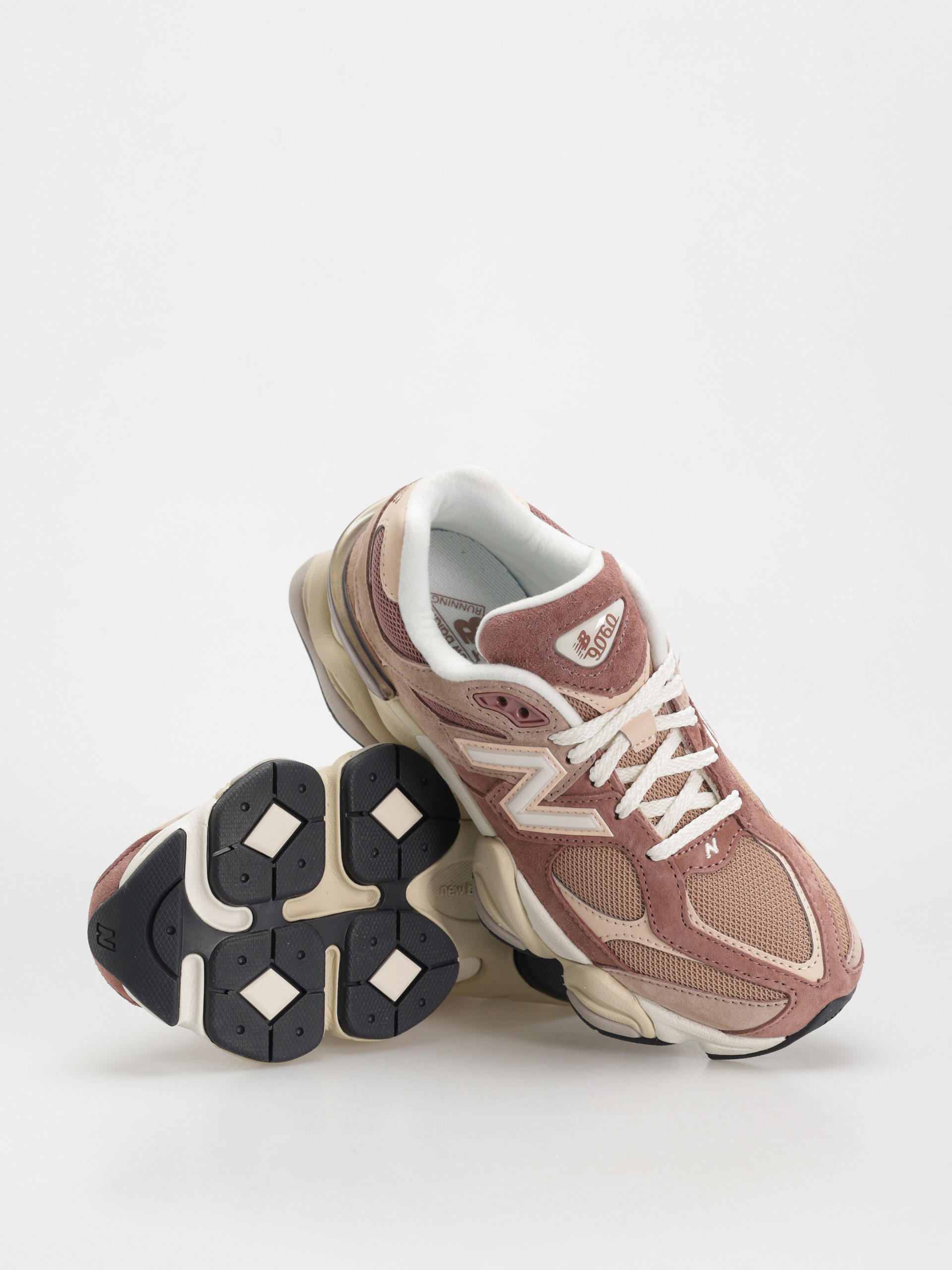 New Balance 9060 Shoes (sparrow)