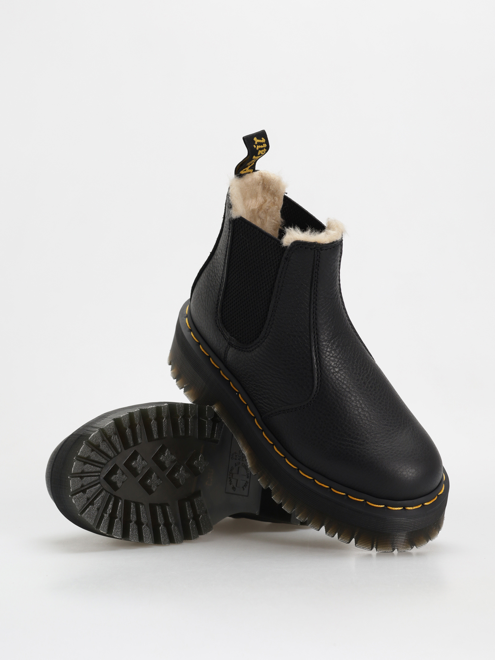Dr. Martens 2976 Quad Fur Lined Wmn Shoes (black pisa)