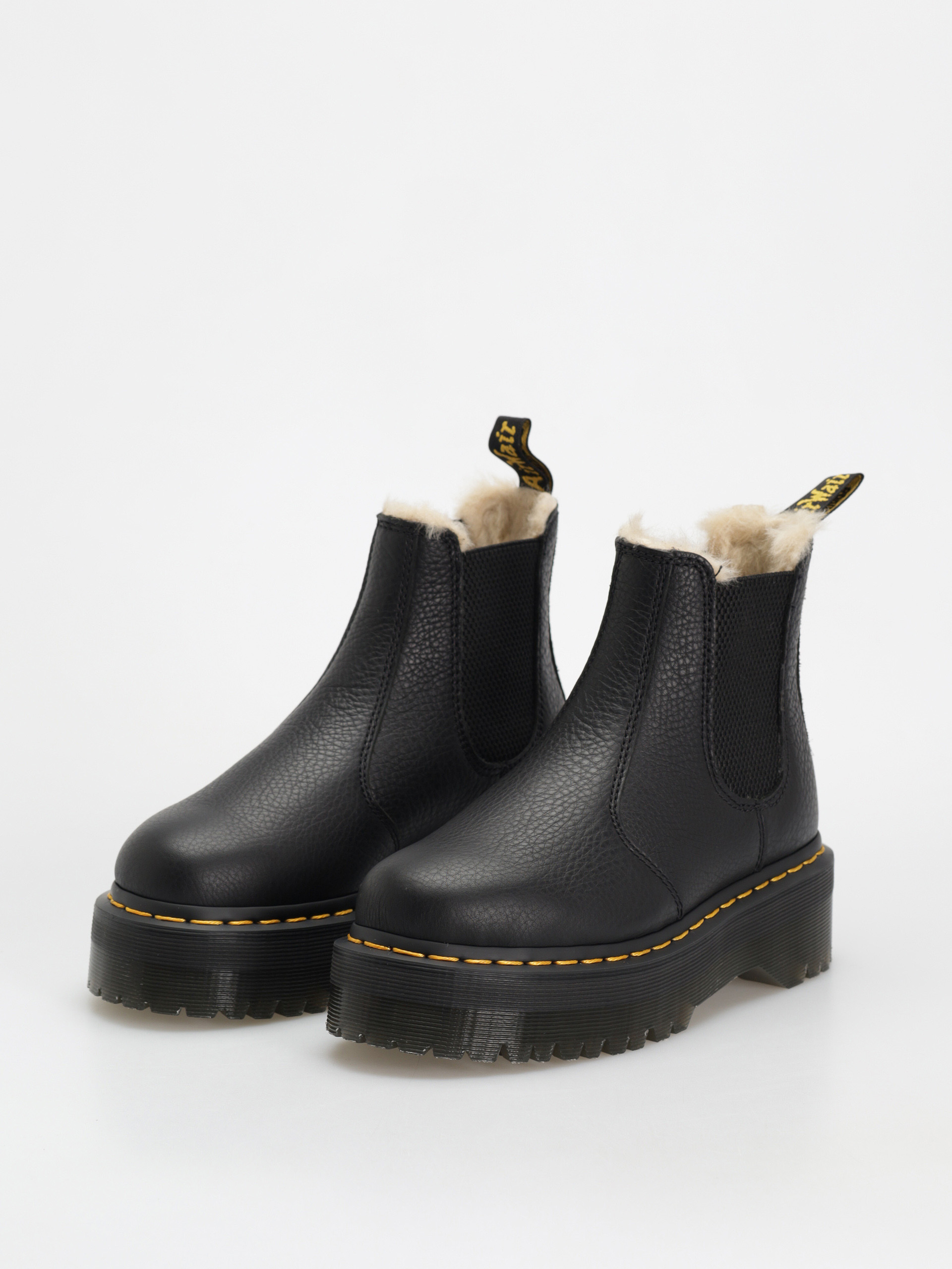 Dr. Martens 2976 Quad Fur Lined Wmn Shoes (black pisa)