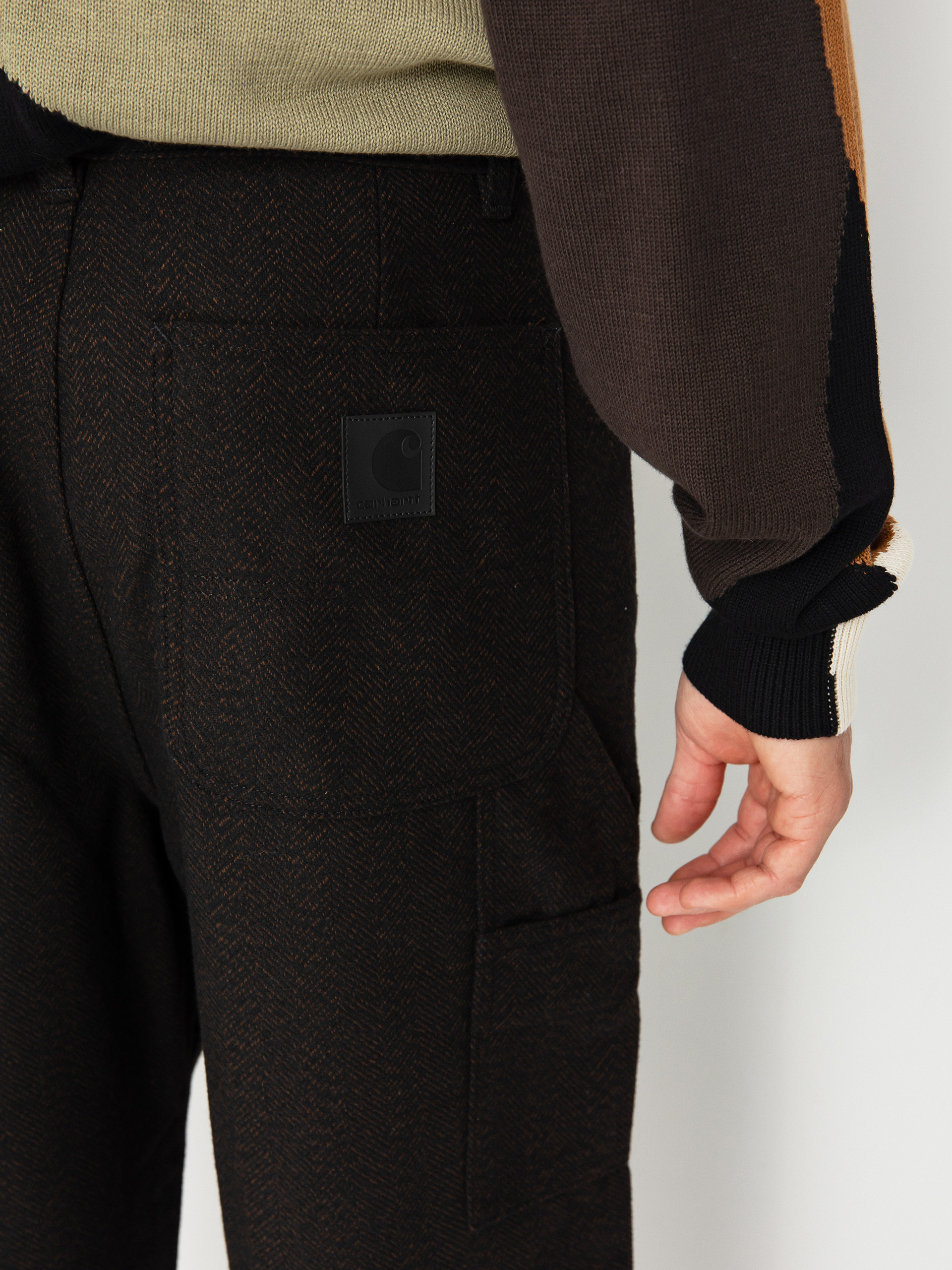 Carhartt WIP Truman Hose (chocolate/black)