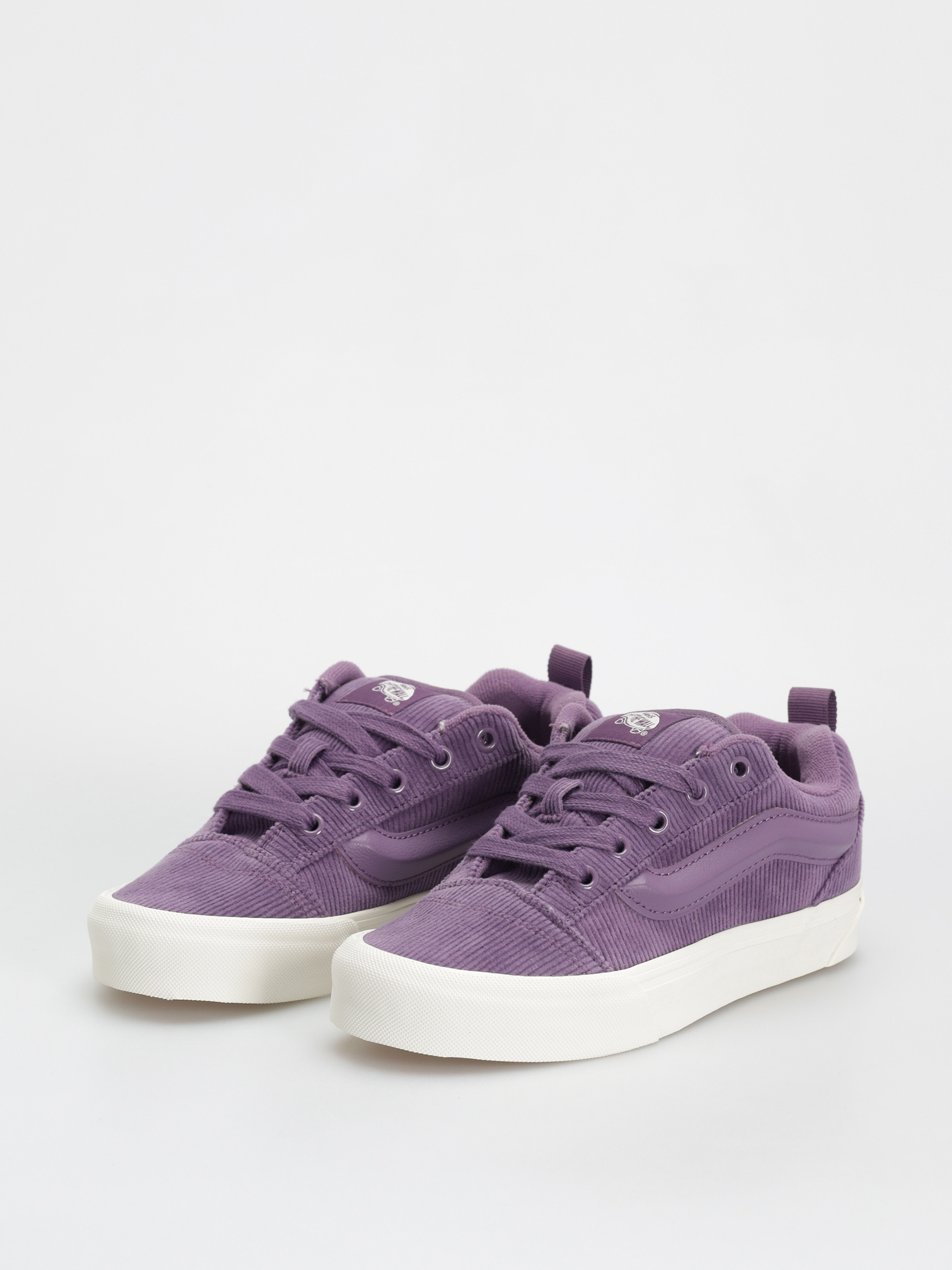 Vans Knu Skool Shoes (corduroy grape jam)