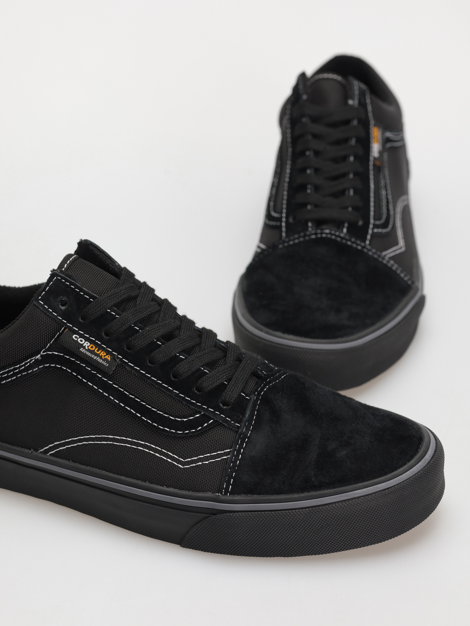 Vans Old Skool Shoes (cordura mix black)