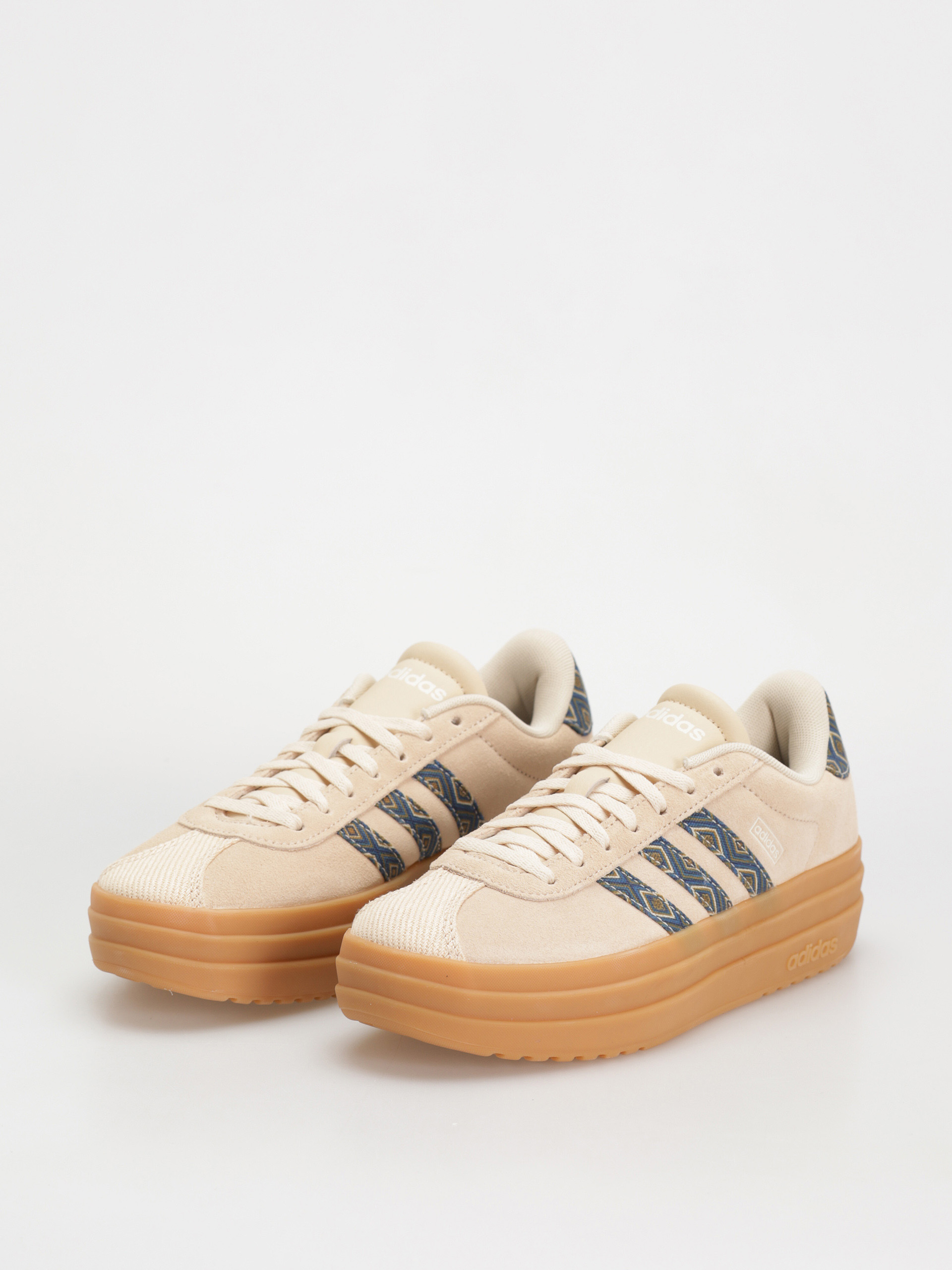 adidas Vl Court Bold Wmn Shoes (crysan/crewht/gum3)
