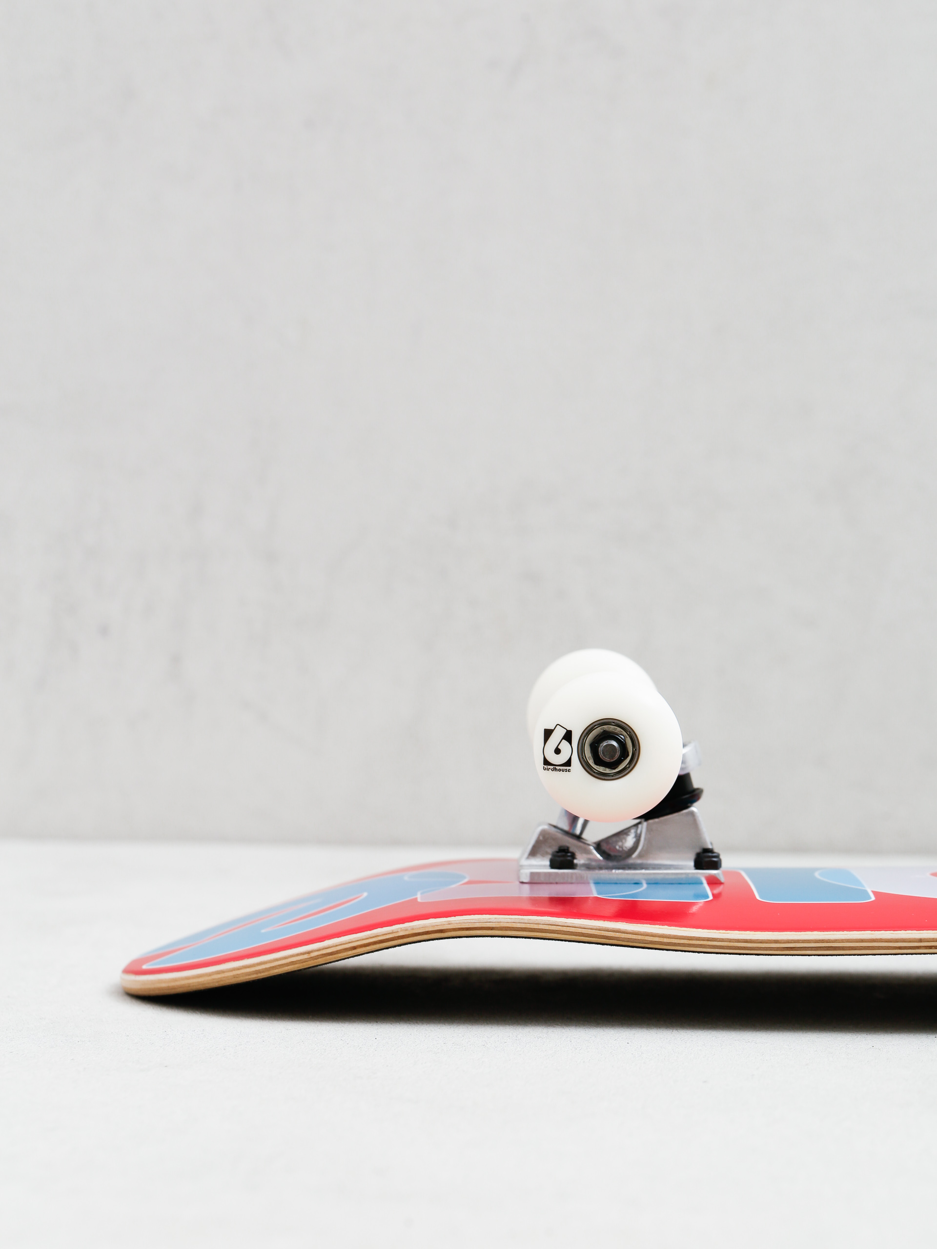 Birdhouse Opacity Logo 2 Skateboard (red)
