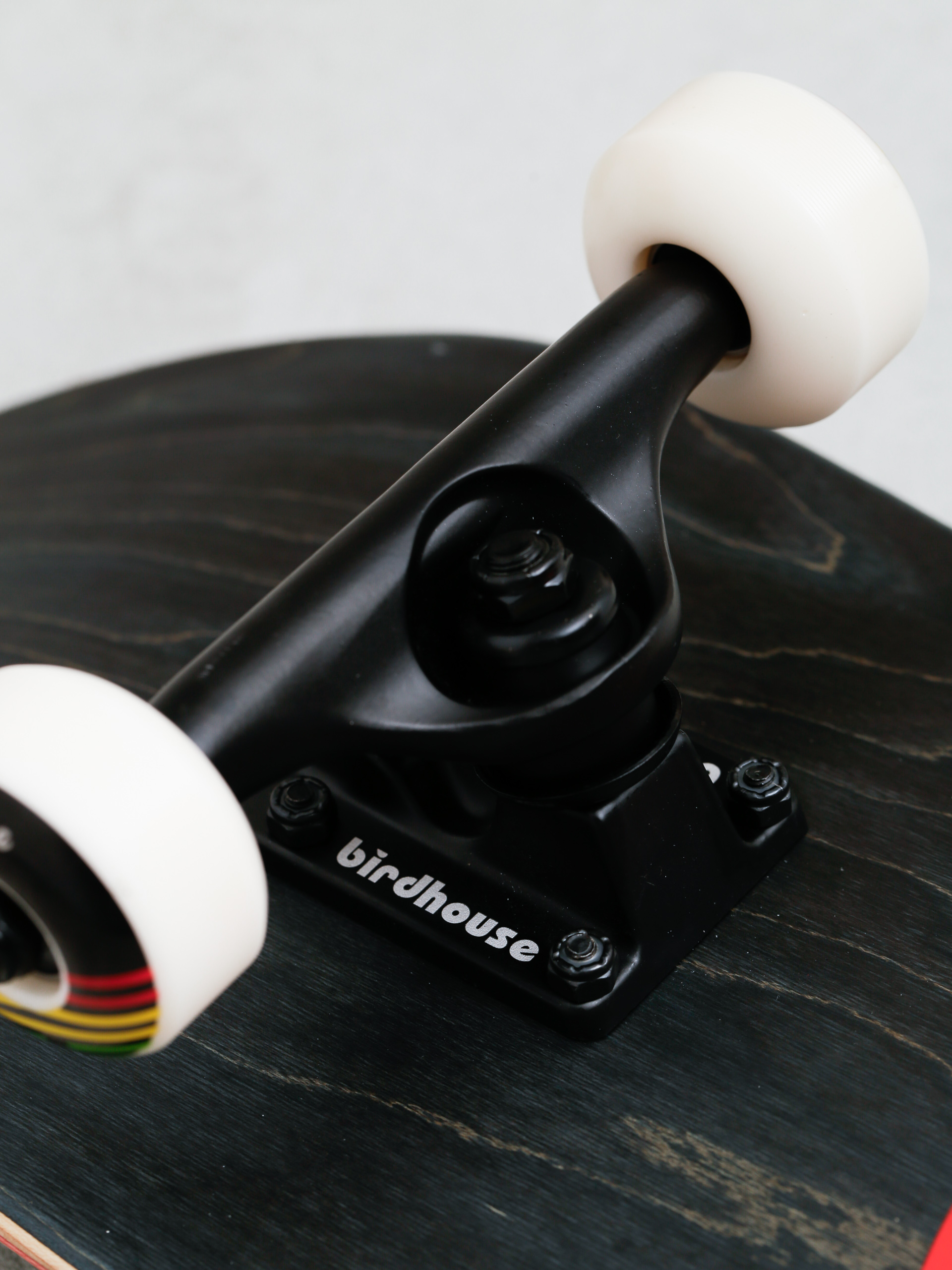 Birdhouse Sunset Skateboard (rasta)