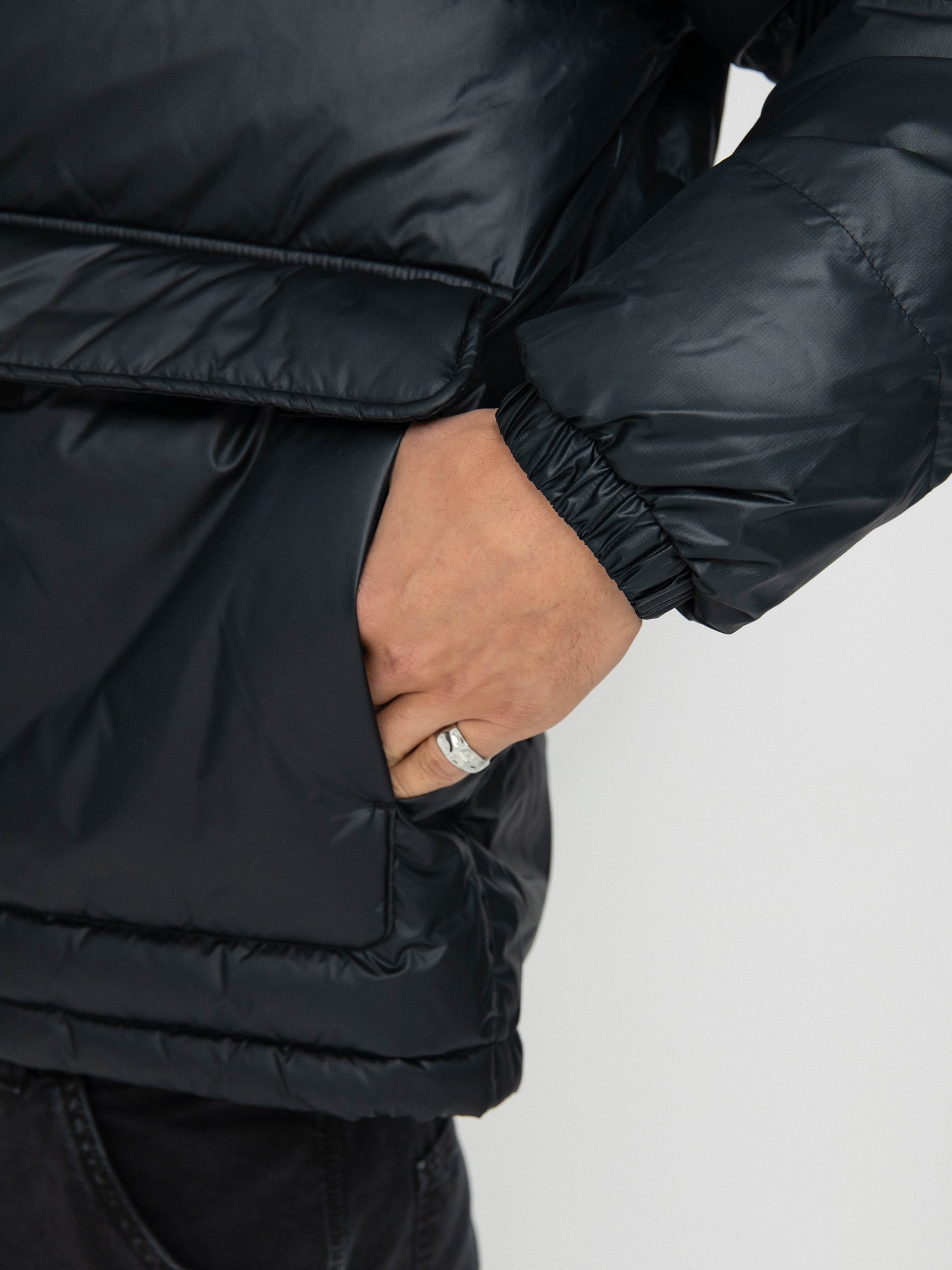 Converse Commercial Short Down Jacket (converse black)