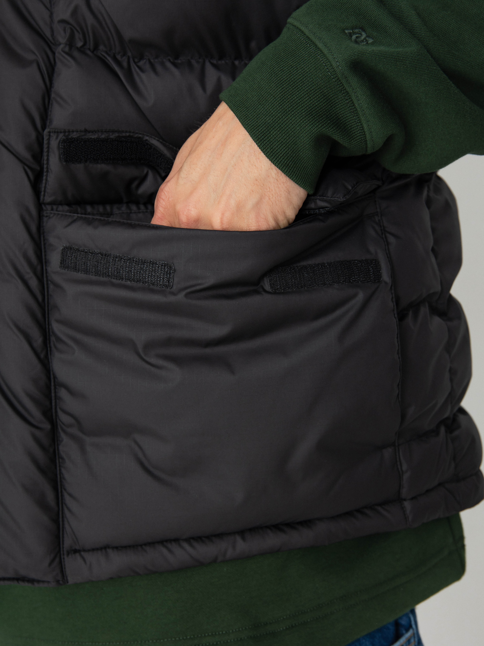 The North Face Vest Limbara Insulated Vest (tnf black)