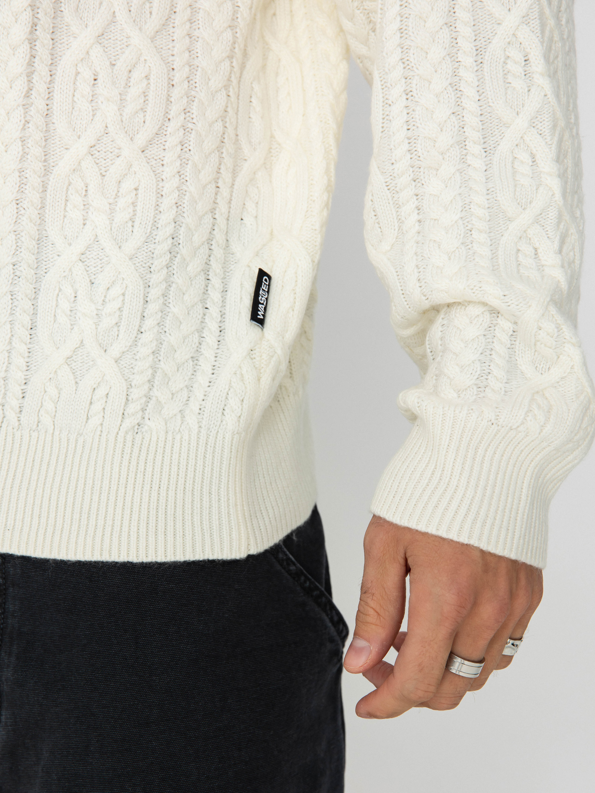 Wasted Paris Rain Cable Knit Pulli (off white)