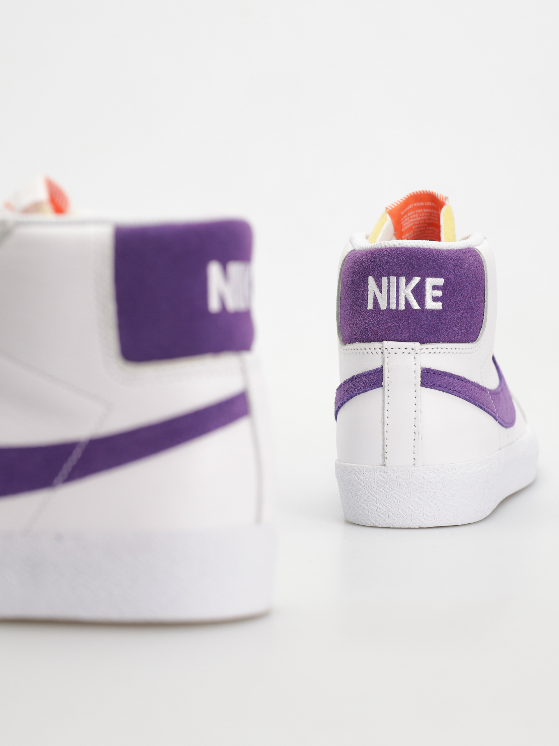Nike SB Zoom Blazer Mid Shoes (white/court purple white gum light brown)