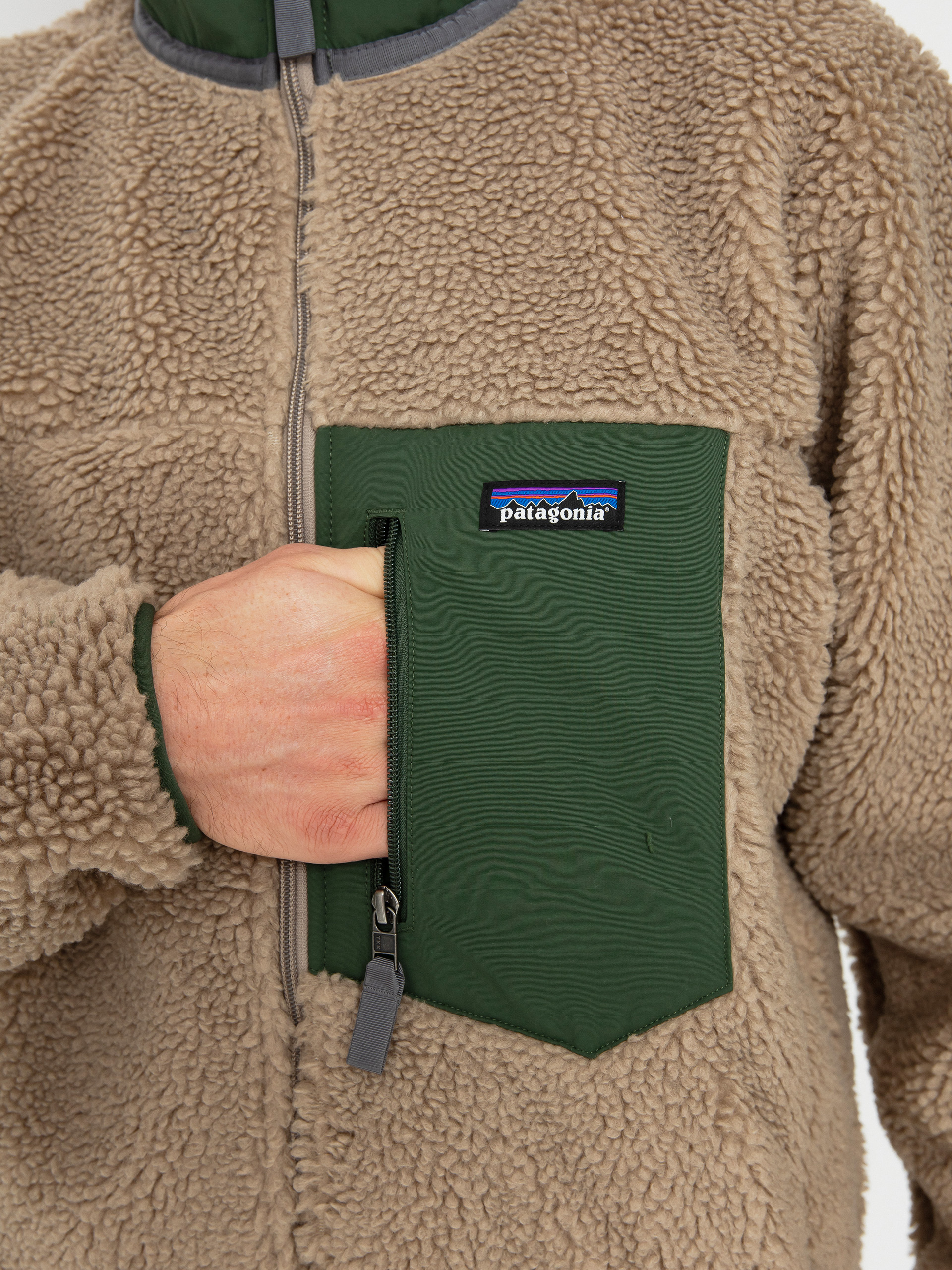 Patagonia メンズ　クラシック　レトロX Seabird Grey Patagonia Classic Retro-X Jacket-Seabird Grey — REAL Watersports