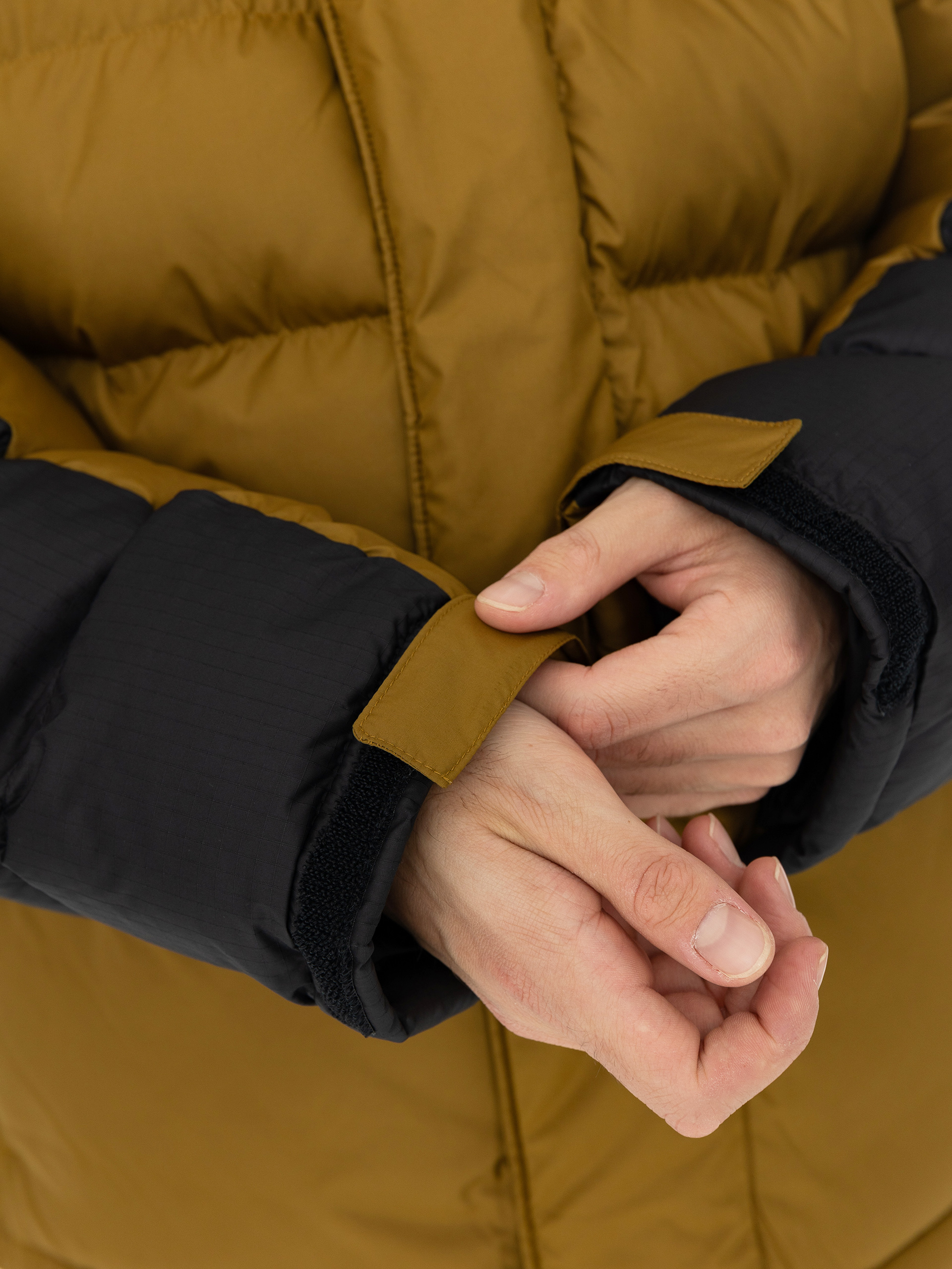 The North Face Limbara Insulated Jacket (moss green)