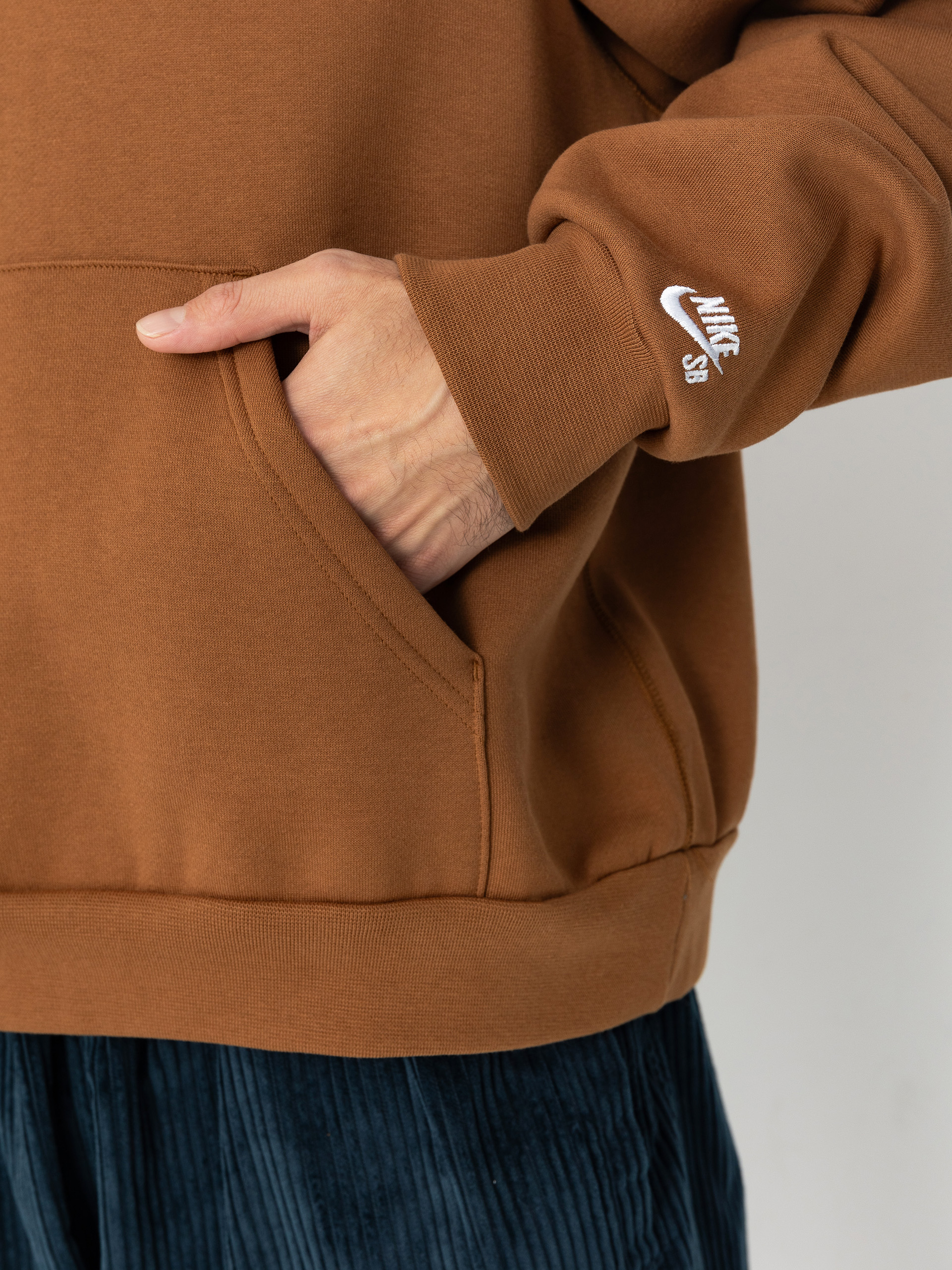 tawny white nike hoodie