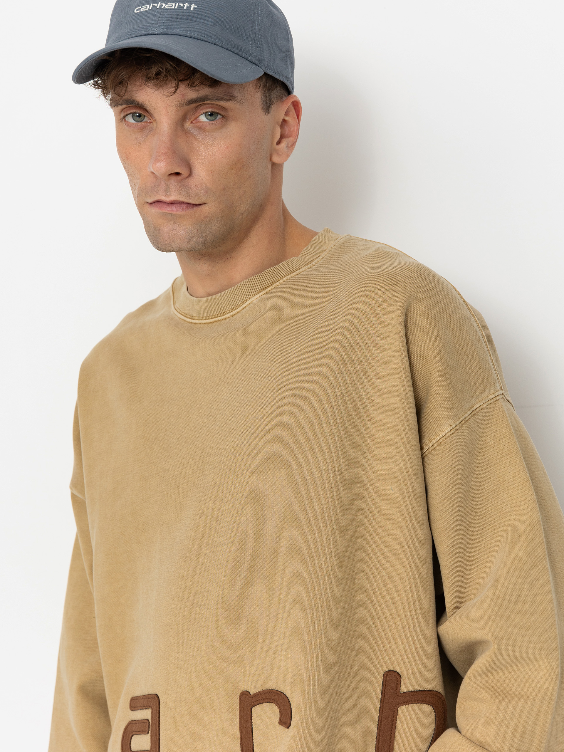 Carhartt WIP Felt Script Sweatshirt (peanut/tobacco)