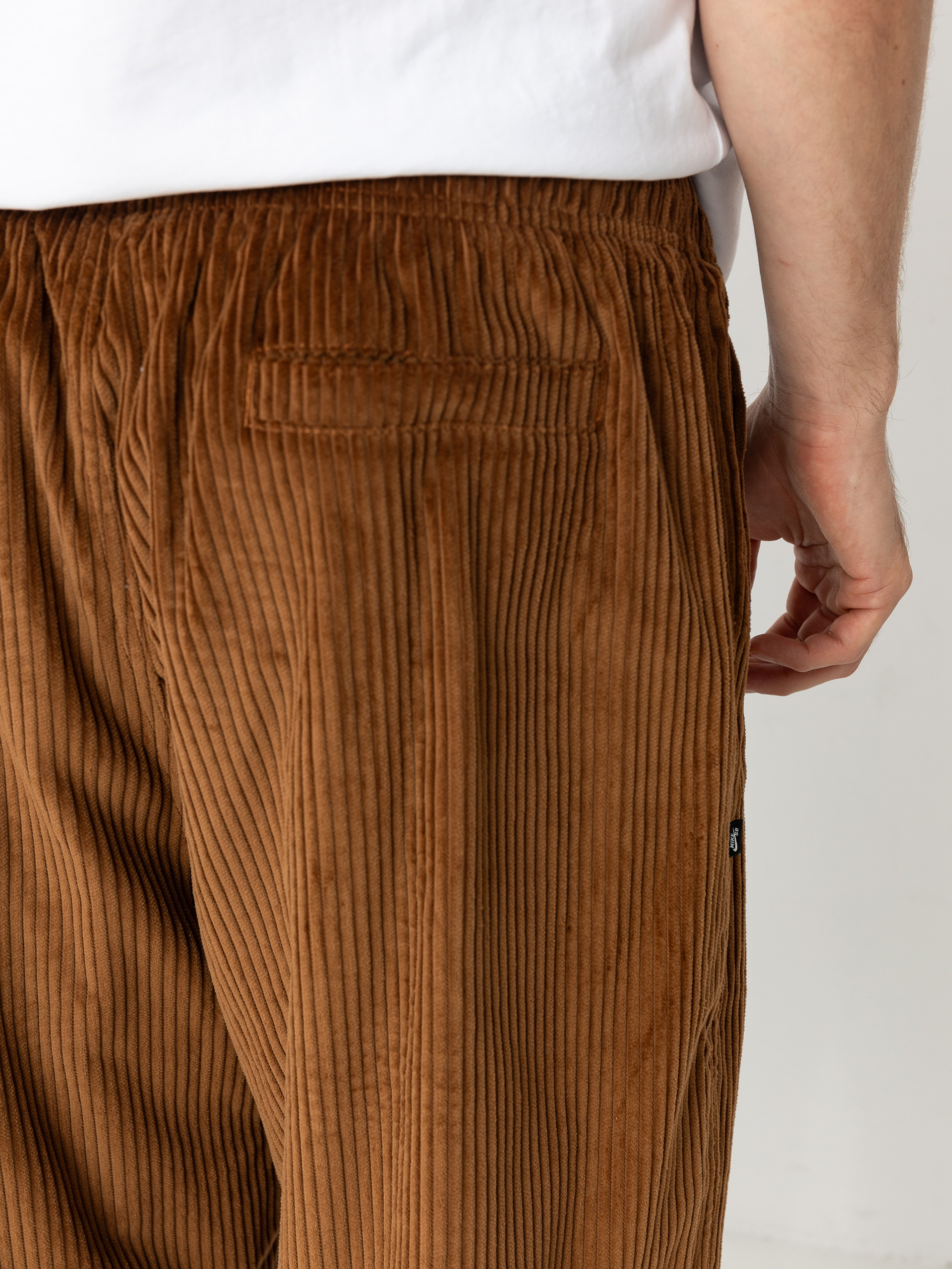 Nike SB Elastic Cord Pants (lt british tan/armory navy)