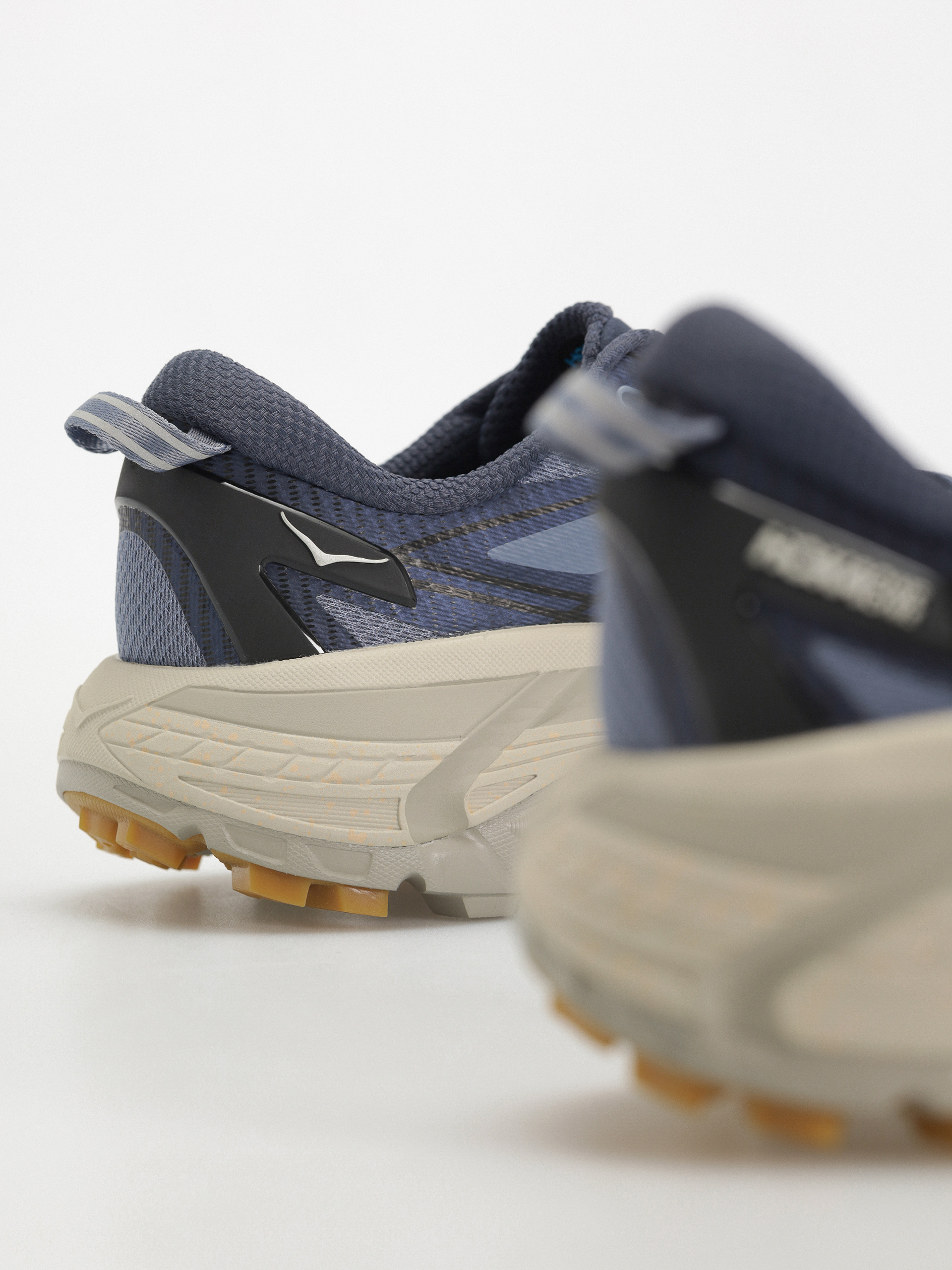 Hoka Shoes Mafate Speed 2 (varsity navy/farro)