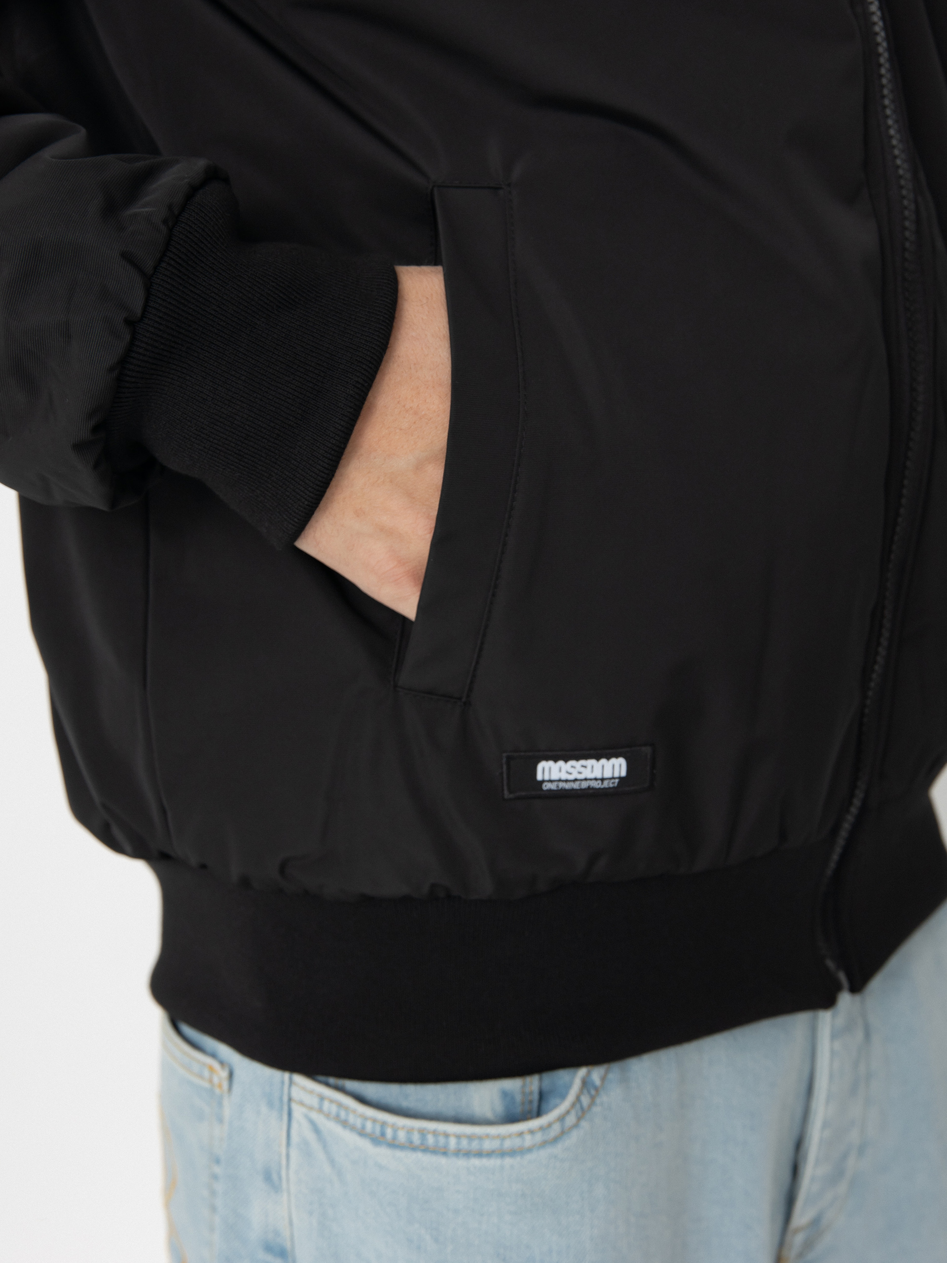 MassDnm Result Reversible Jacket (grey/black)