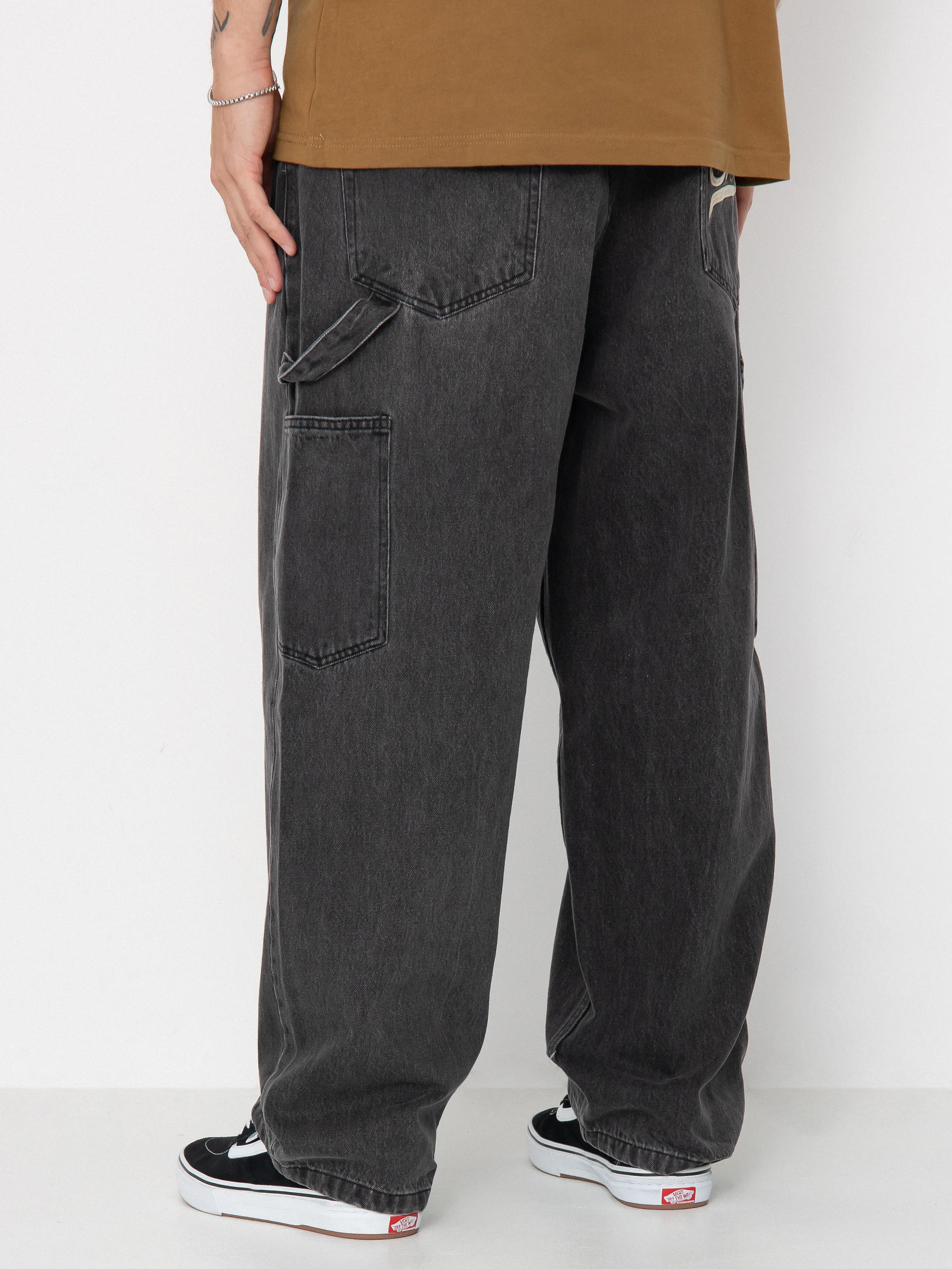 MassDnm Jeans Prospect Pants (black washed)