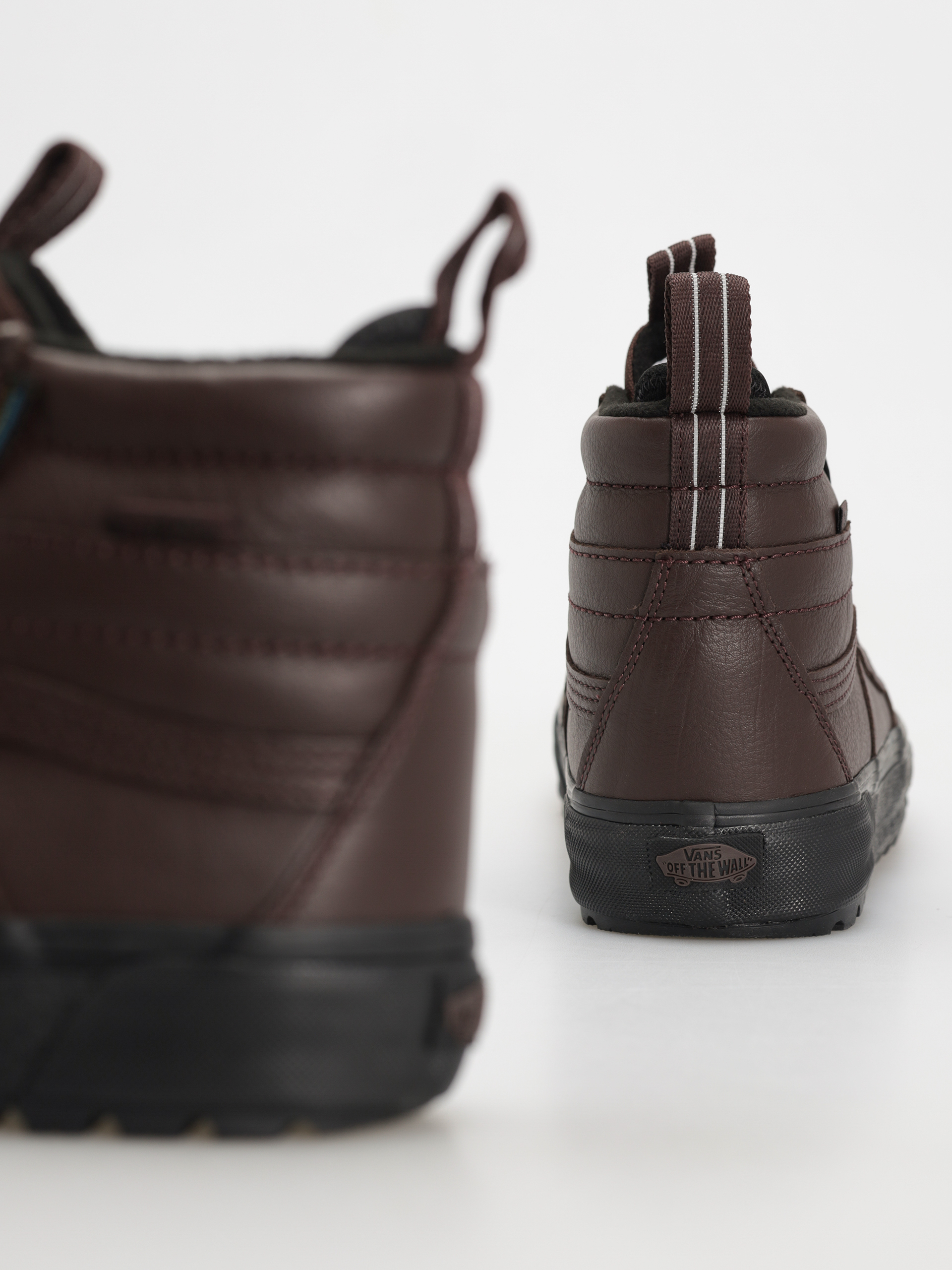 Vans Sk8 Hi Dr Waterproof MTE Shoes (chocolate/black)