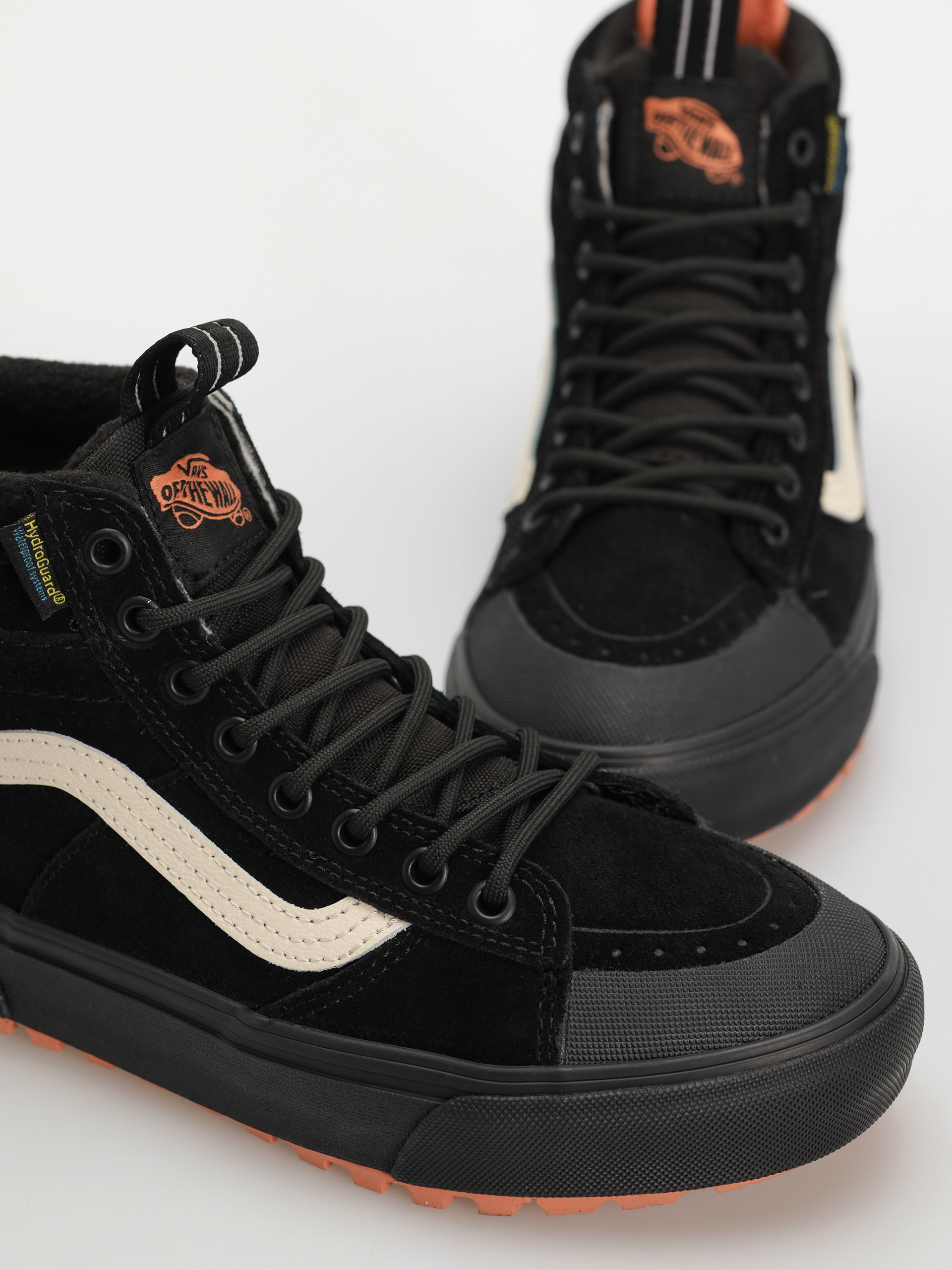 Vans Sk8 Hi Waterproof MTE Shoes (black)
