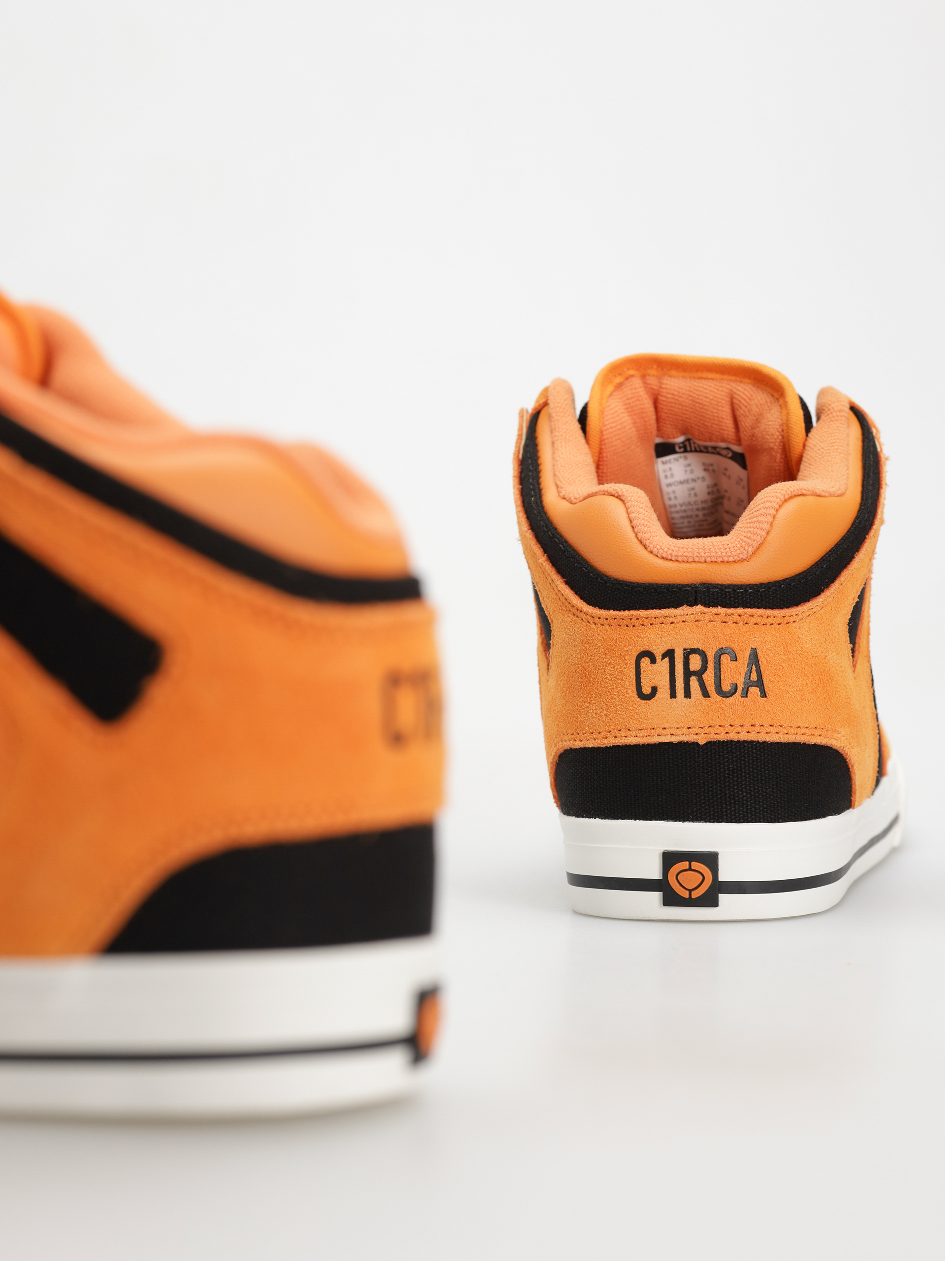 Circa 99 Vulc Hi Shoes (orange/black)