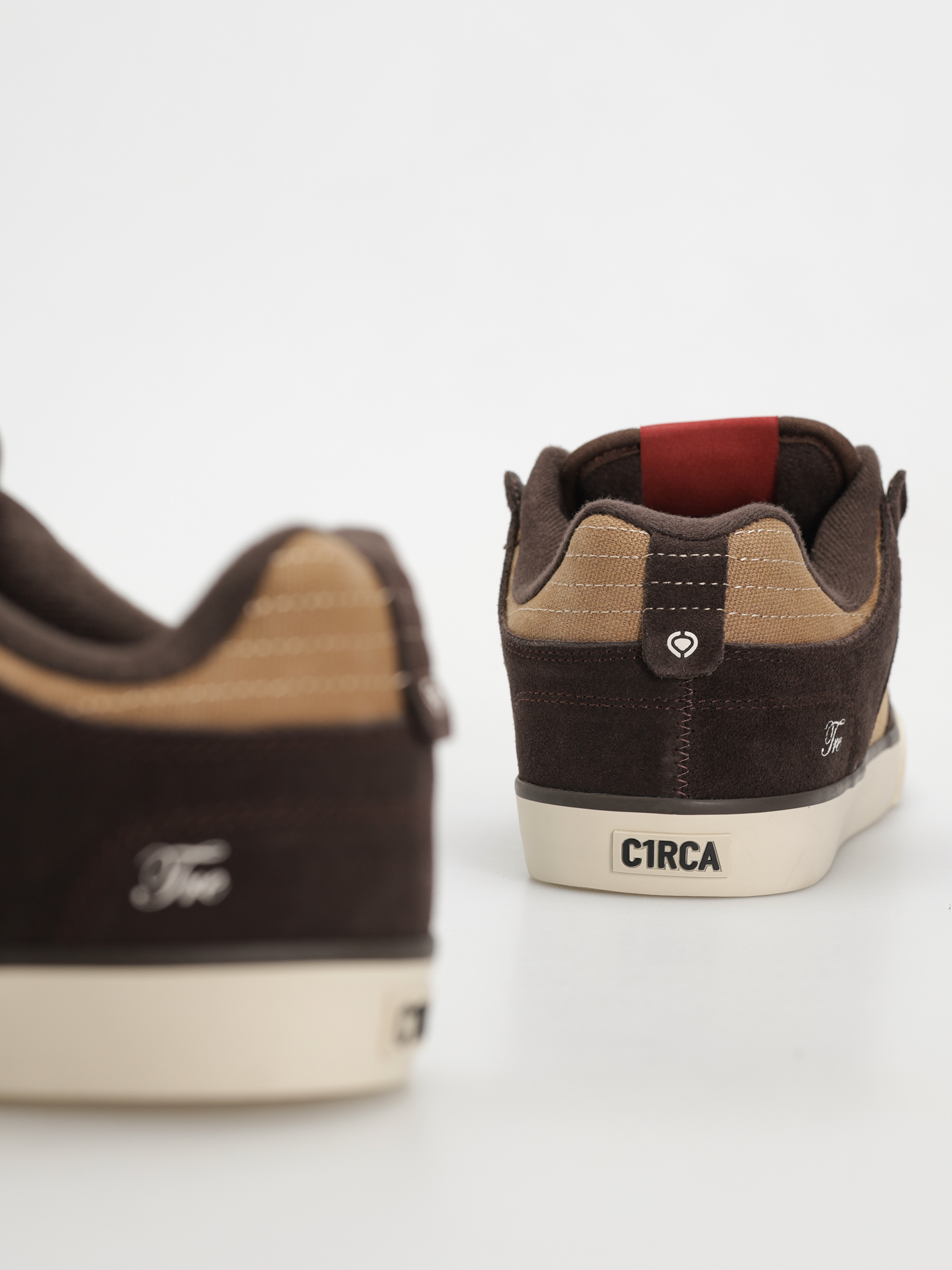 Circa Schuhe Tre (tannin/black/red)