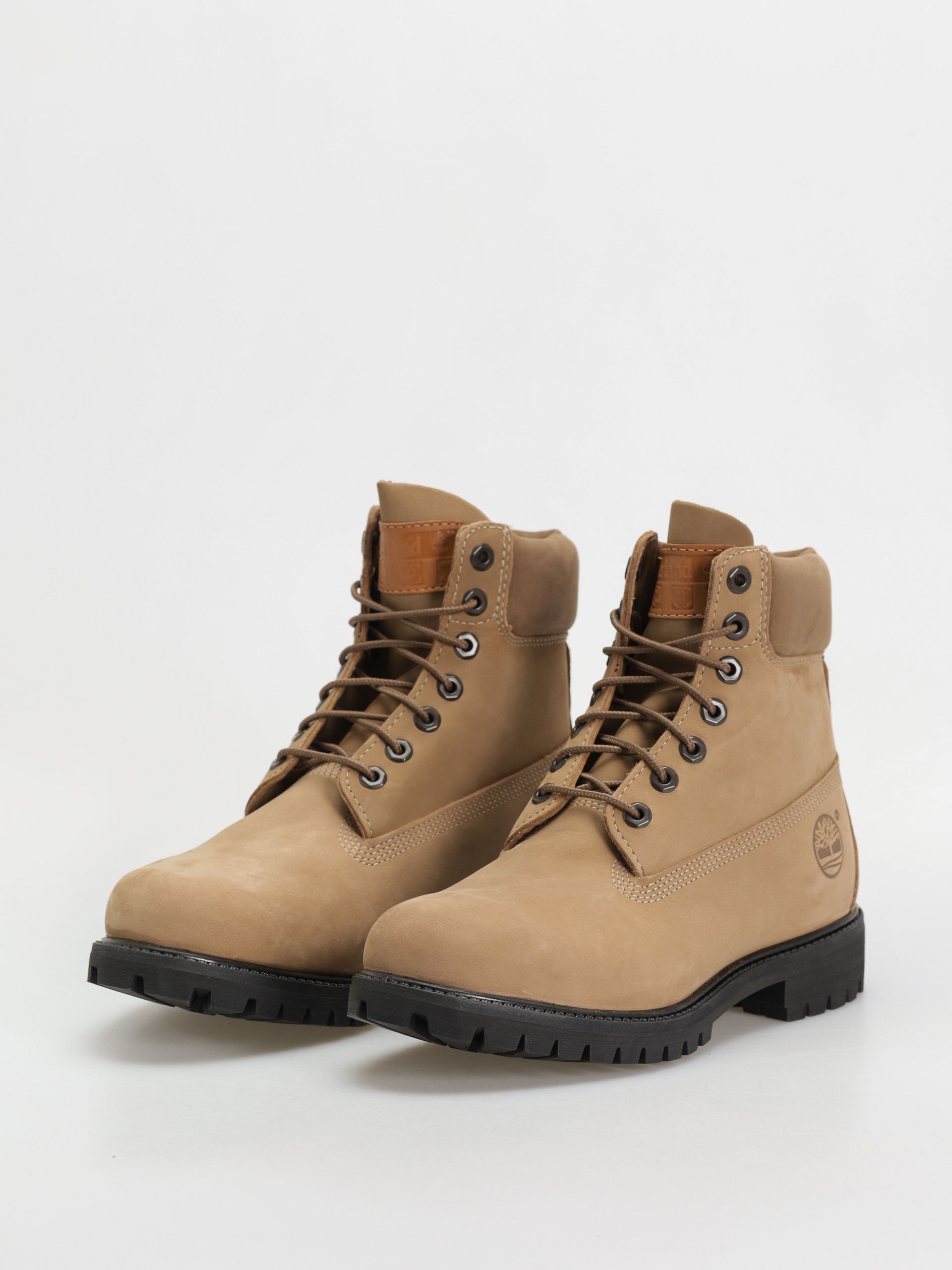 Timberland Premium 6 Inch winter shoes (medium beige nubuck)
