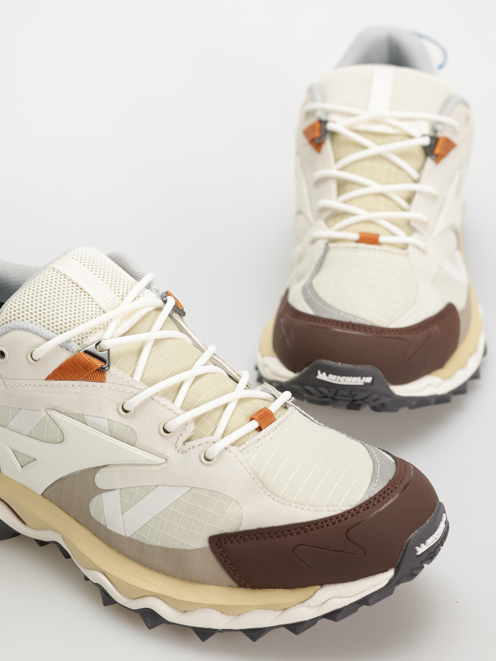 Mizuno Wave Mujin TL GTX Schuhe (summer sand/pristine/chicory coffee)