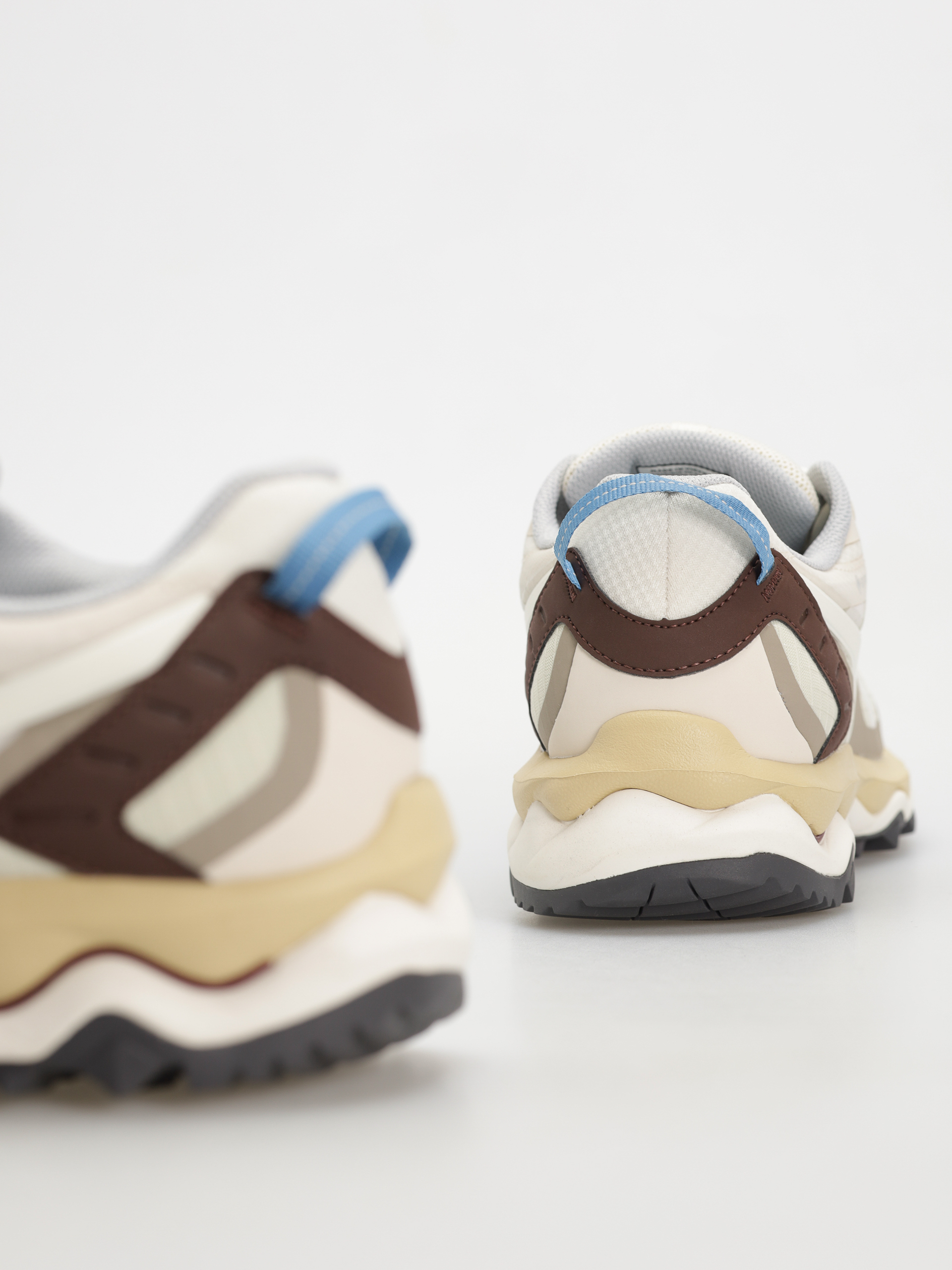 Mizuno Wave Mujin TL GTX Schuhe (summer sand/pristine/chicory coffee)