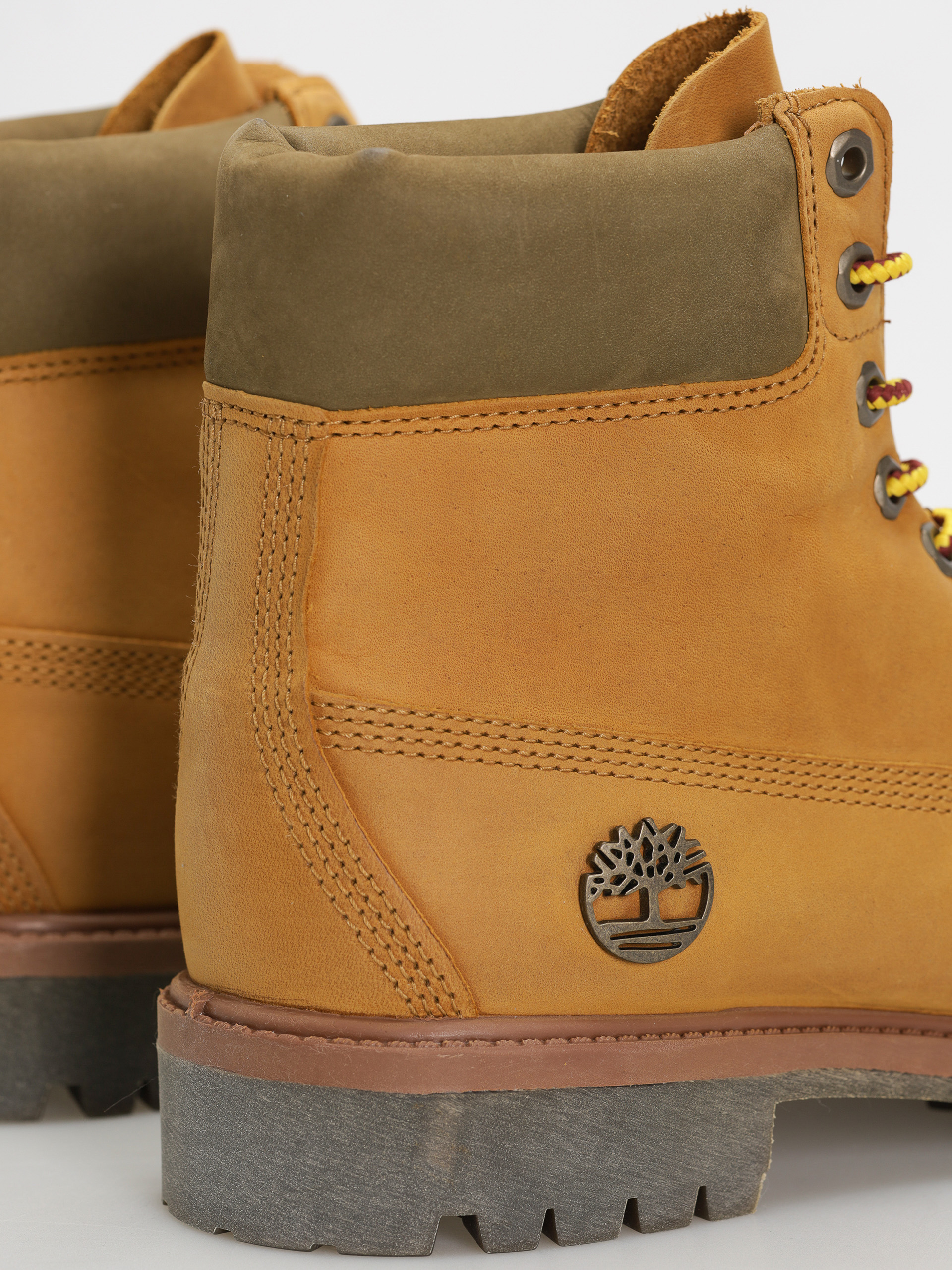 Timberland Premium 6 Inch winter shoes (wheat full grain)