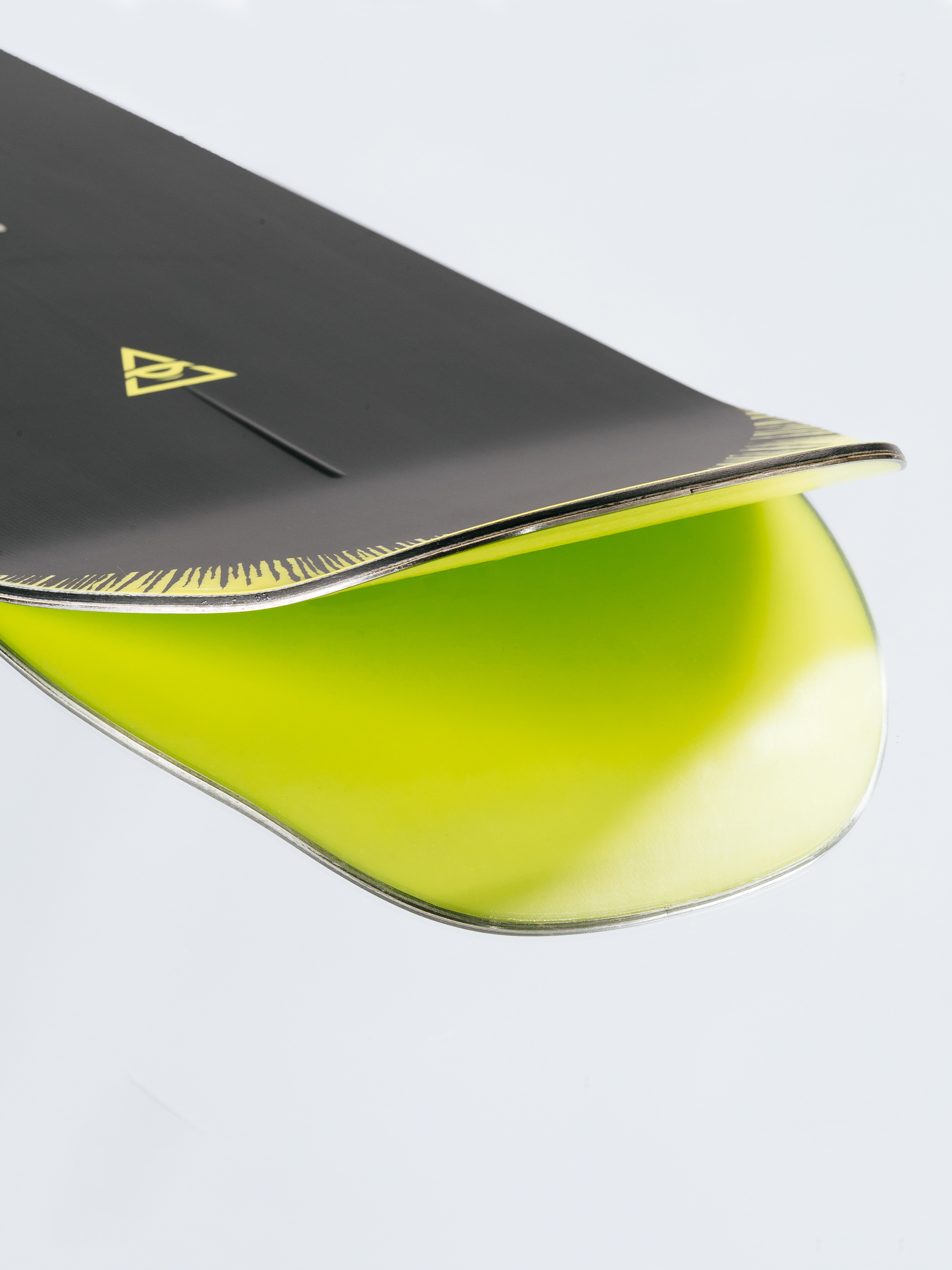 Rome Snowboard Artifact - yellow, black, multicolor