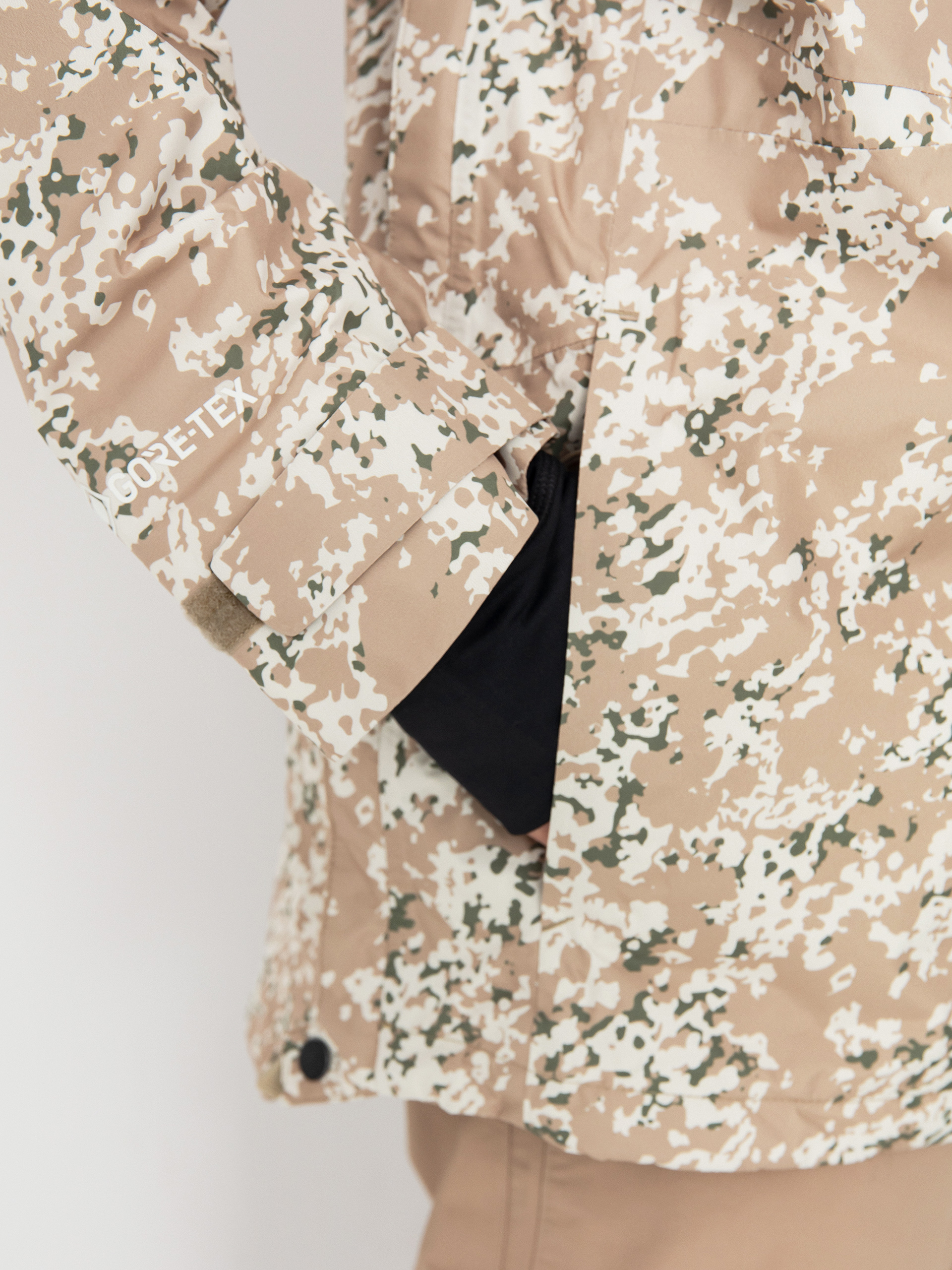 Mens Burton Snowboard jacket Pillowline Gore Tex Anorak (snowfall camo)