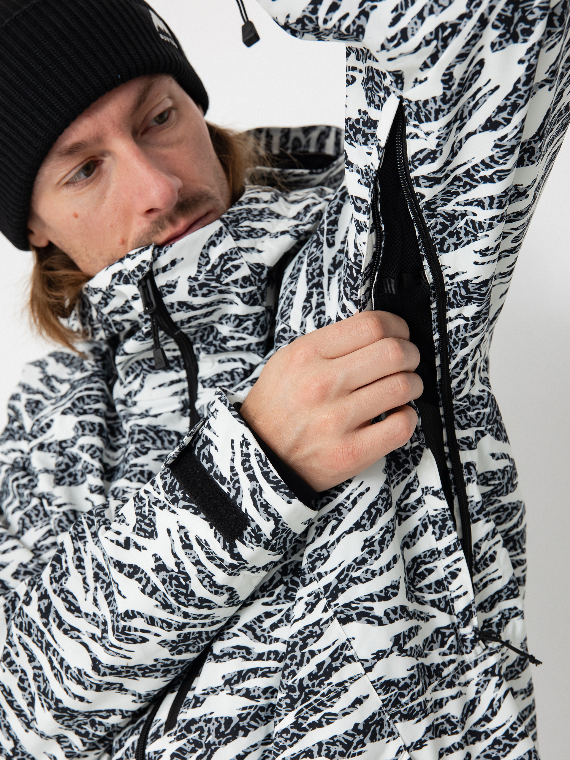 Mens Burton Snowboard jacket Lodgepole (zebra camo)